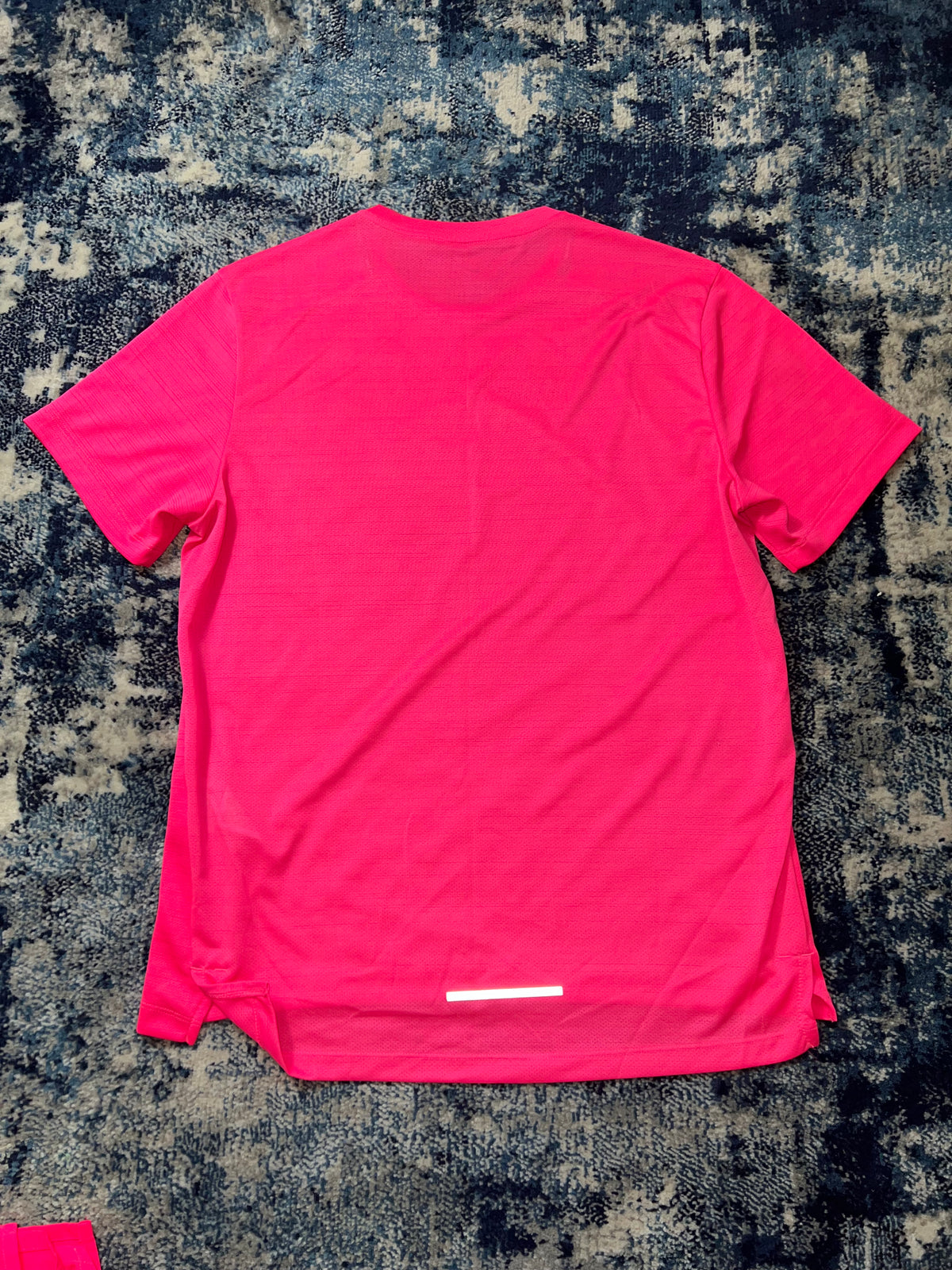 Nike Miler T-Shirt & Flex Stride Shorts Running Gym Set OG Hot Pink – Men's Medium in OG Hot Pink, men's Medium – detail view