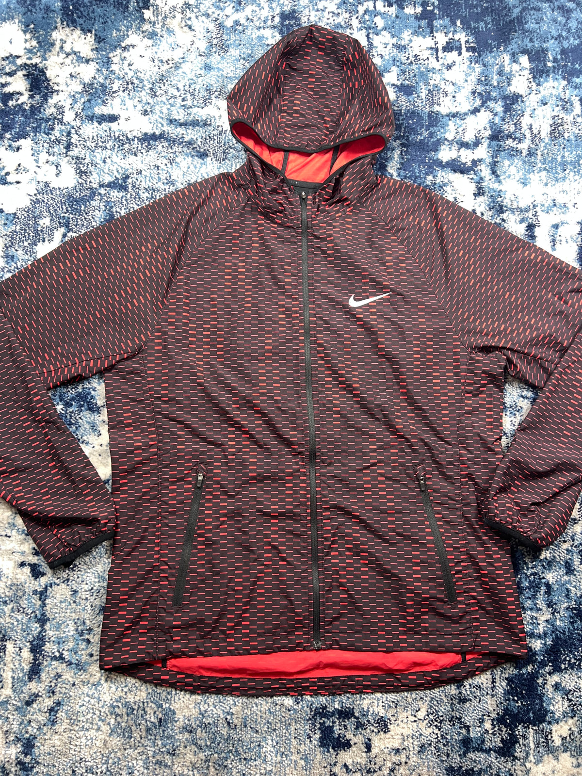 Nike Racer Fuse Digital Dash Windrunner Jacket Red Black Men’s Large – Red / Black in Red / Black, men's Large – detail view