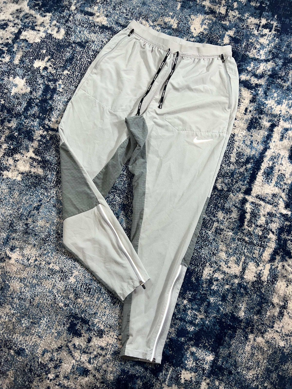 Nike Phenom Elite Running Tracksuit Bottoms Wolf Grey Men’s Small in Wolf Grey, men's Small – alternate view