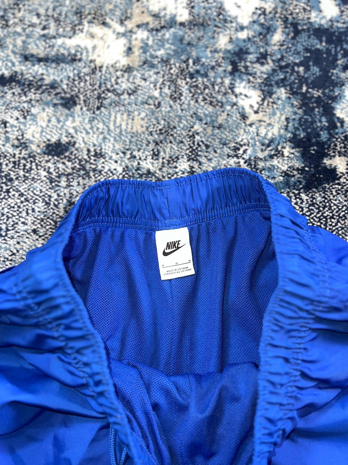 Nike Club Woven Flow Shorts – Blue, Men's Medium in Blue, men's Medium – detail view