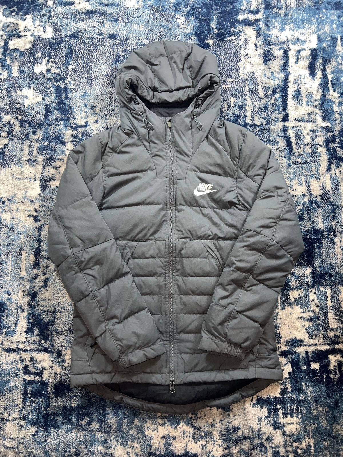Nike Grey Puffer Jacket Small Men’s
