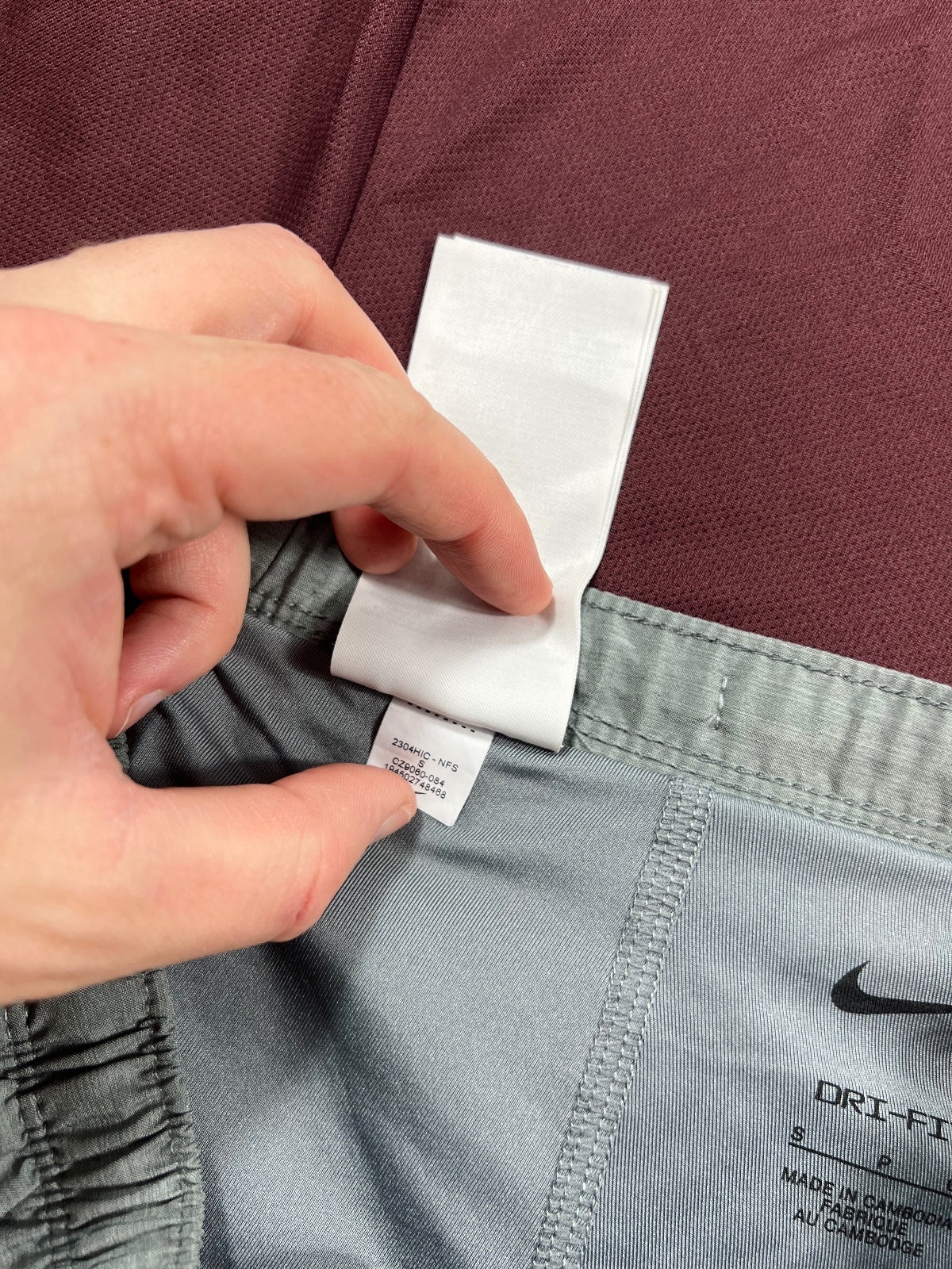 Nike Miler T-Shirt / Challenger Shorts Running Gym Set Small Men's - product image
