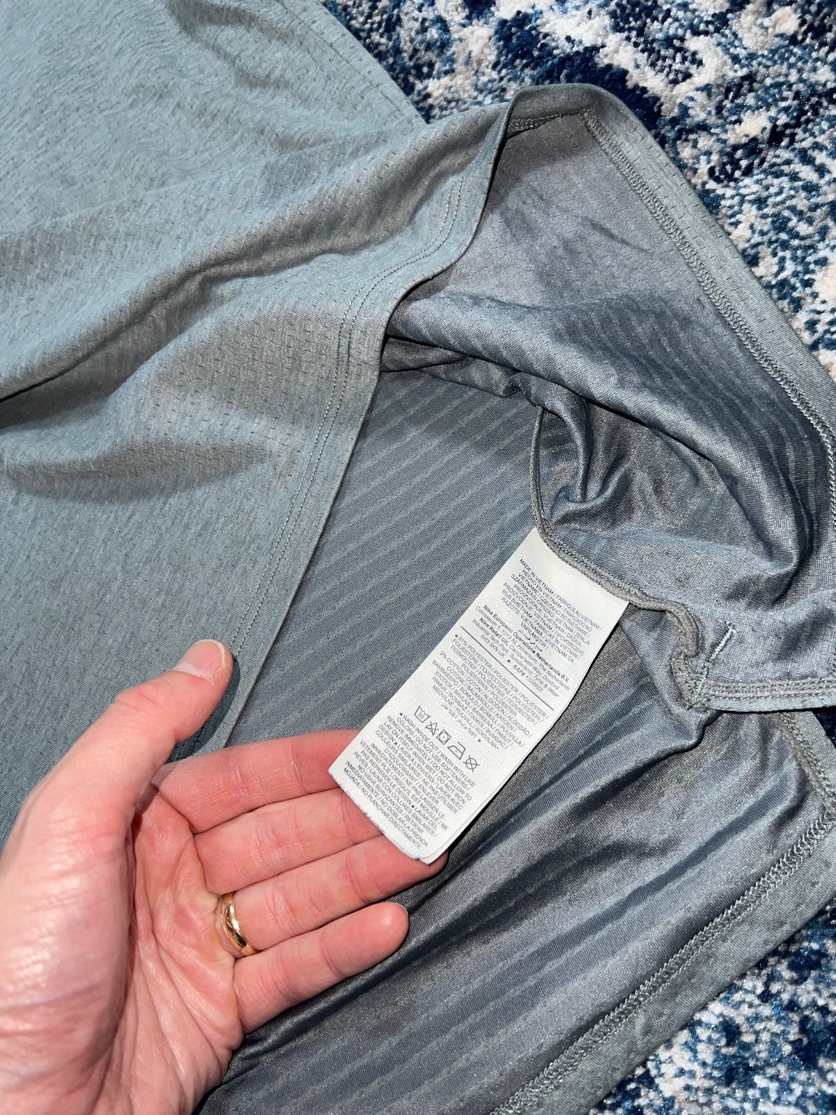 Nike Rise 365 T Shirt – Gray, Men's Large in Gray, men's Large – alternate view