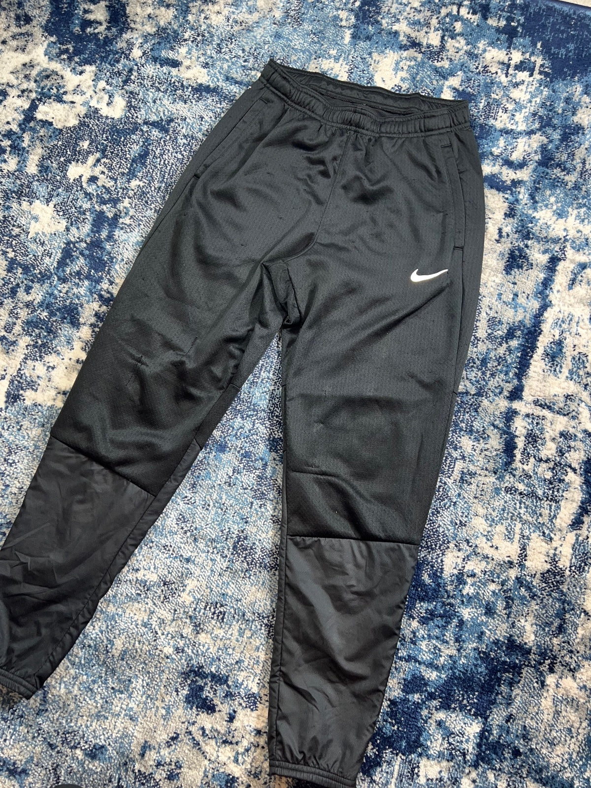Nike Therma-FIT Challenger Bottoms - product image