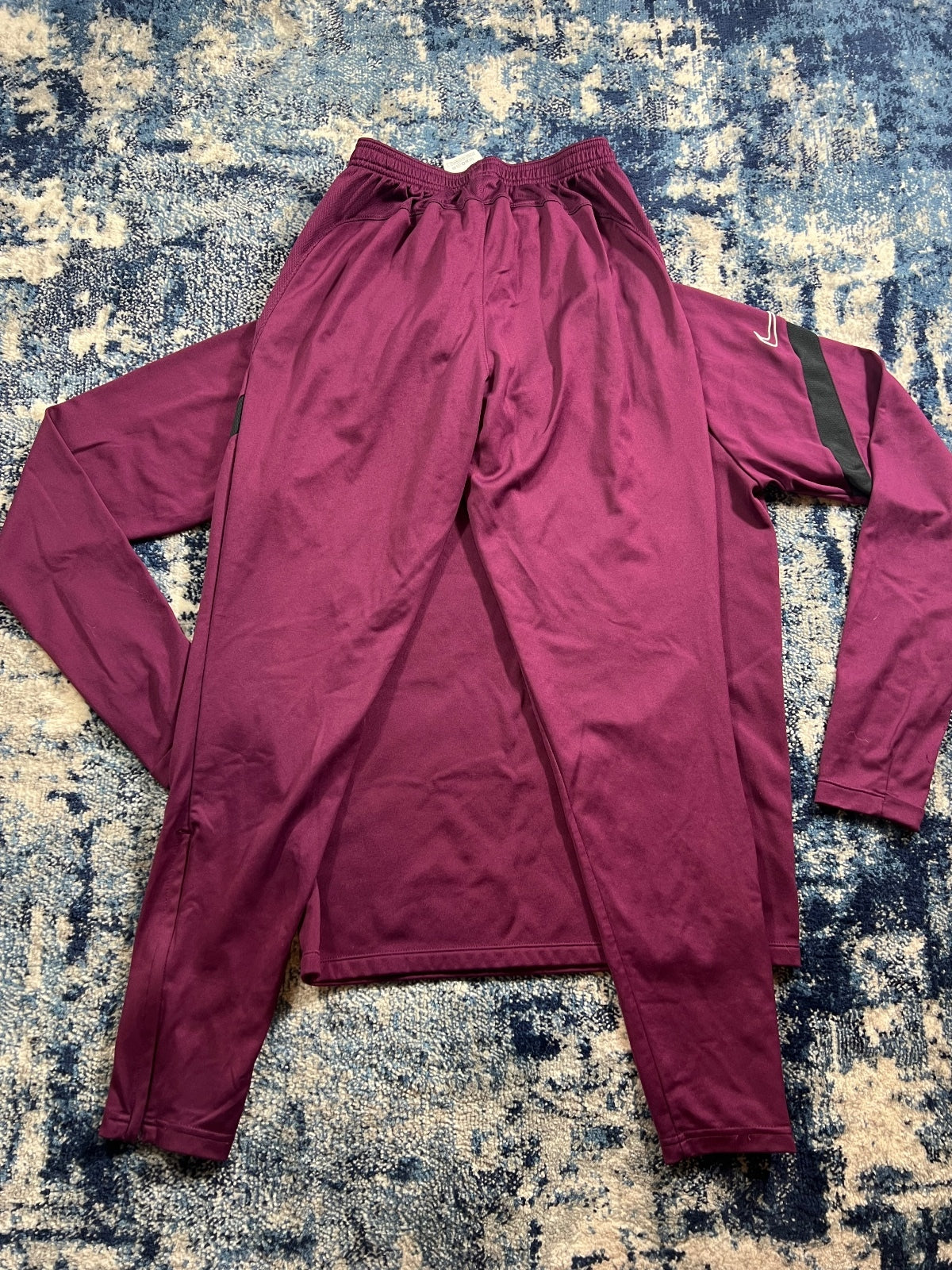Nike Strike Academy Dri Fit Tracksuit Set – Burgundy, Men's Small in Burgundy, men's Small – detail view