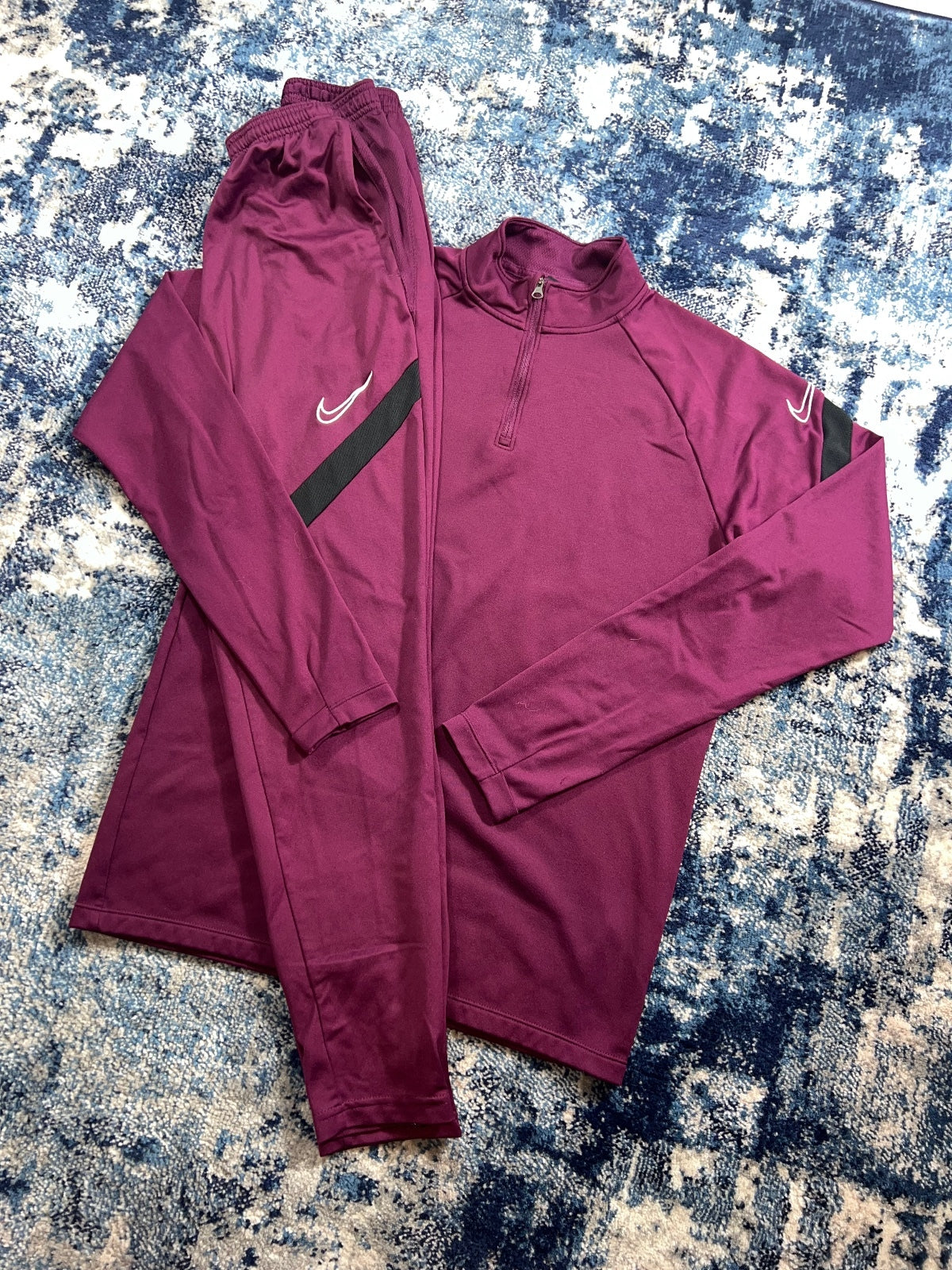 Nike Strike Academy Dri Fit Tracksuit Set – Burgundy, Men's Small in Burgundy, men's Small – detail view