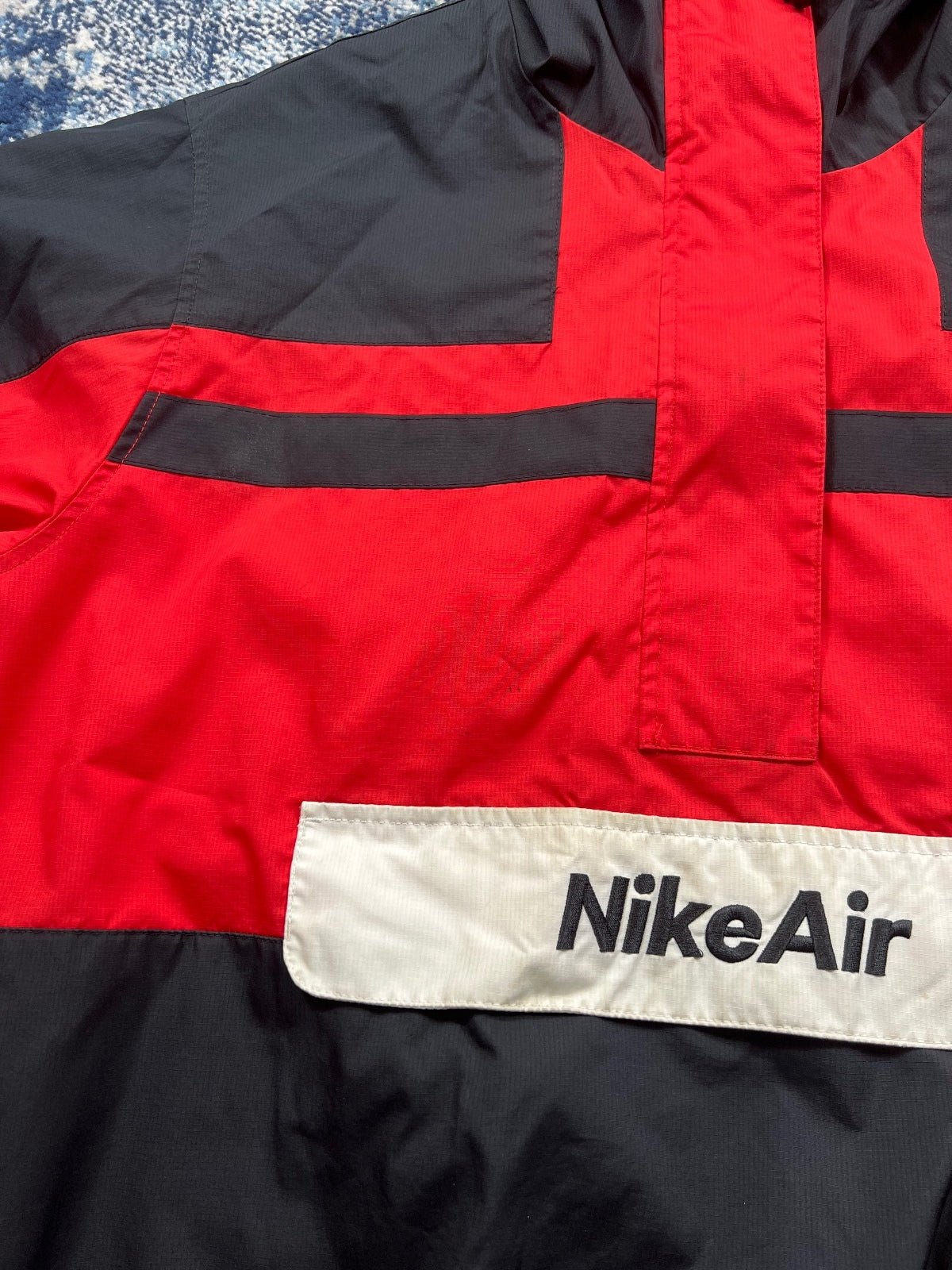 Nike Air ‘Dave’ 1/2 Zip Hoodie Woven Jacket – Red / Black, Men's Medium in Red / Black, men's Medium – alternate view
