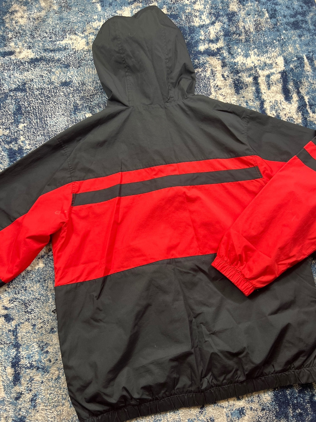 Nike Air ‘Dave’ 1/2 Zip Hoodie Woven Jacket – Red / Black, Men's Medium in Red / Black, men's Medium – detail view