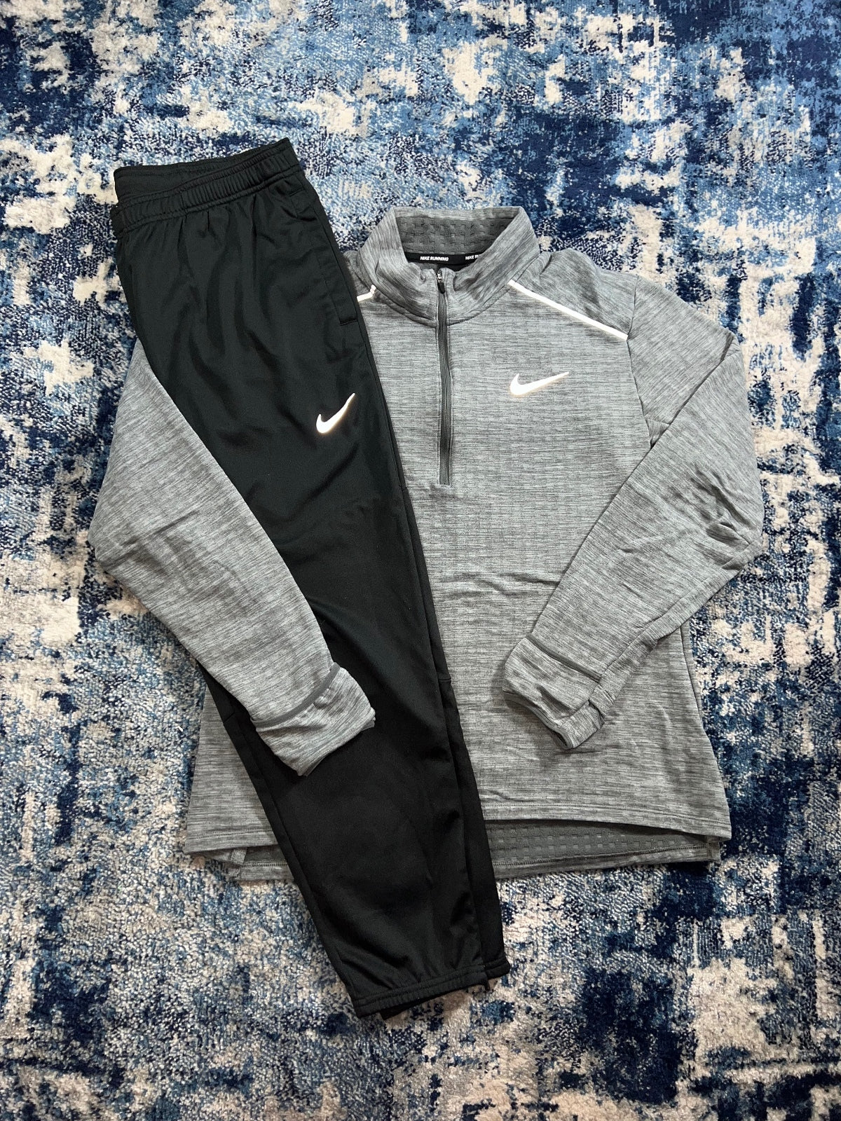 Nike Therma-FIT Element grey and black running tracksuit with reflective details – view 1