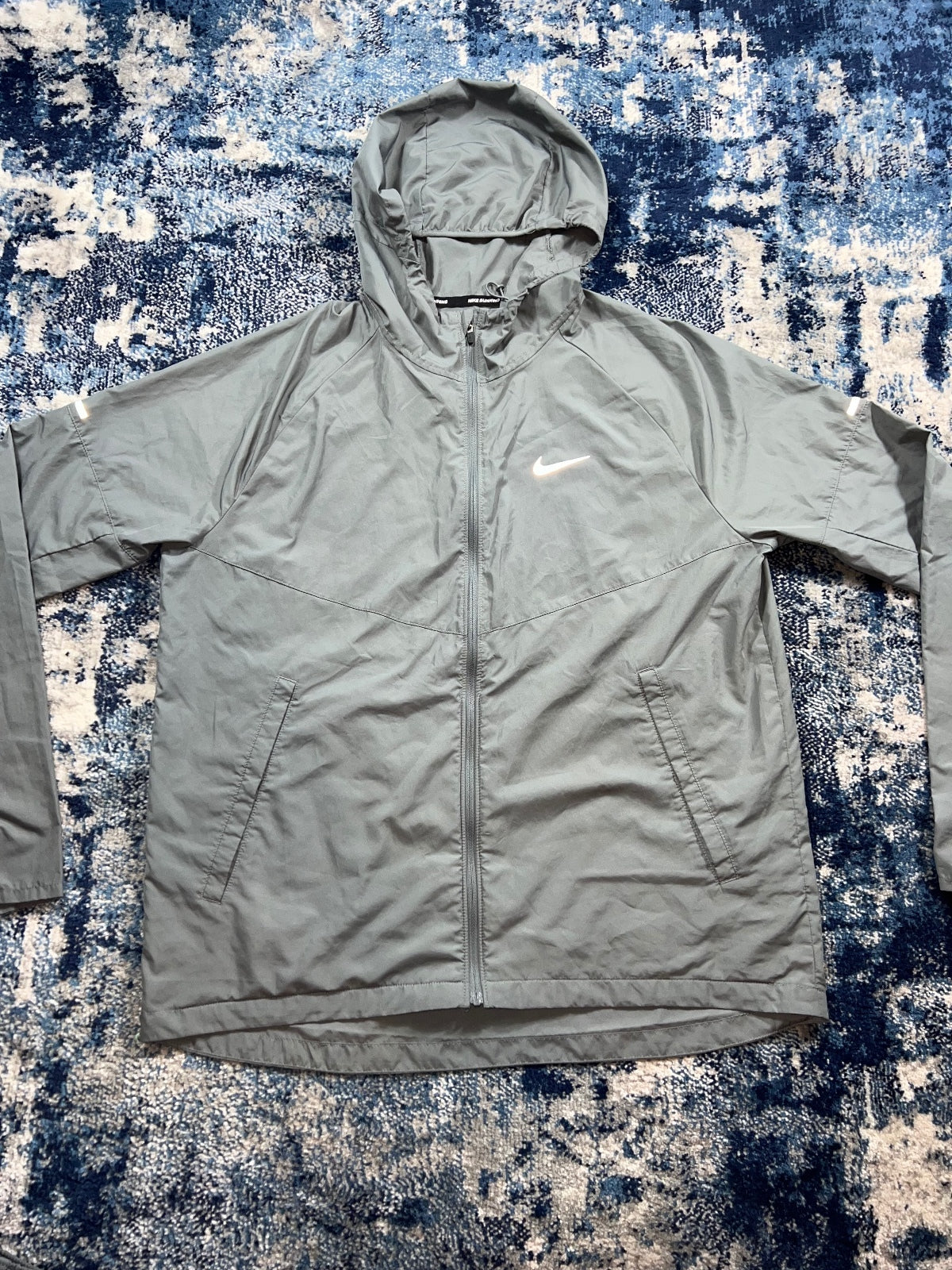 Nike Repel Miler Windrunner / Challenger Bottoms Tracksuit Smoke Grey Medium Men's - product image