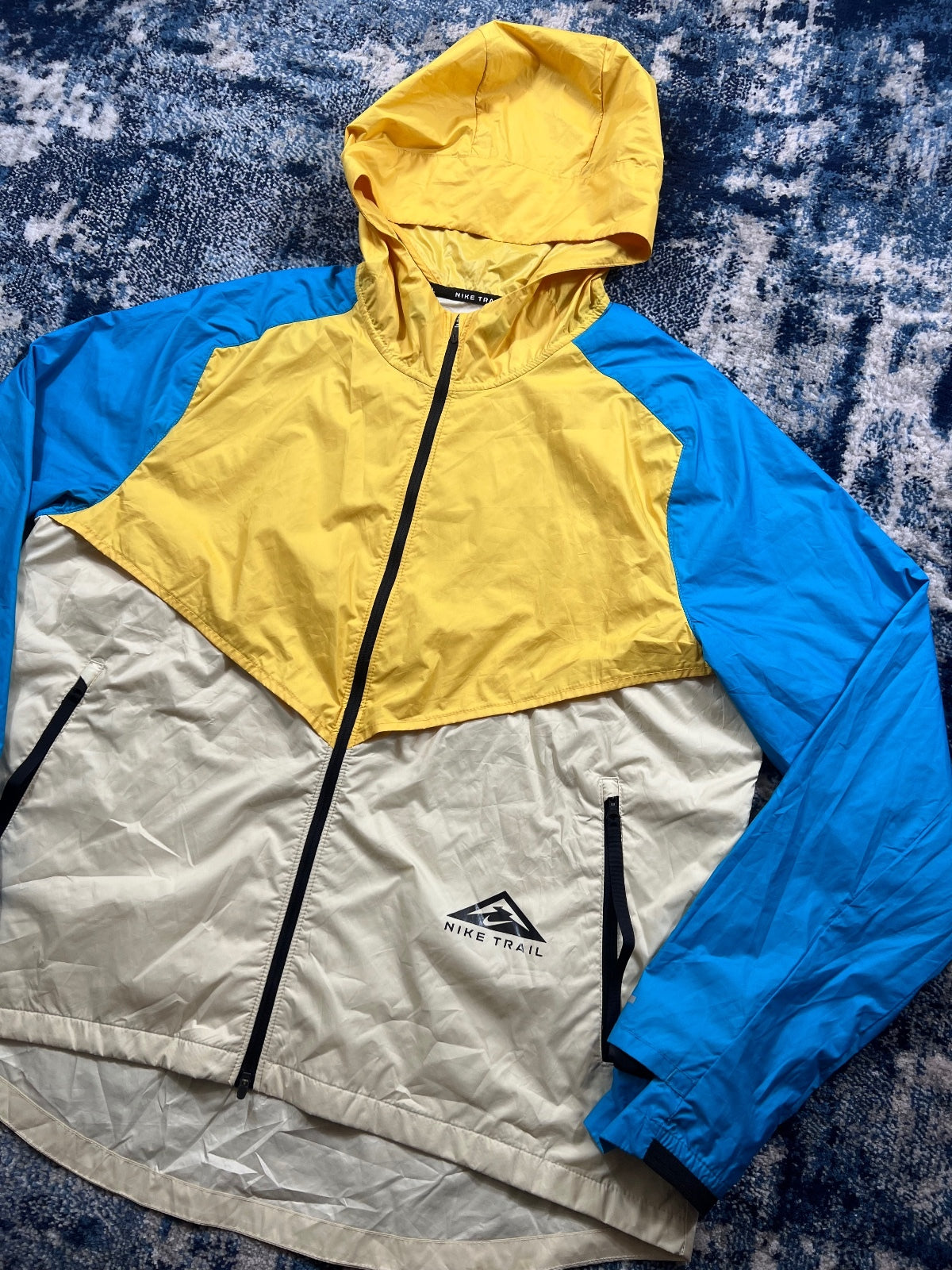 Nike Trail Storm Fit Windrunner Jacket – Yellow / Blue, Men's XL in Yellow / Blue, men's XL – alternate view