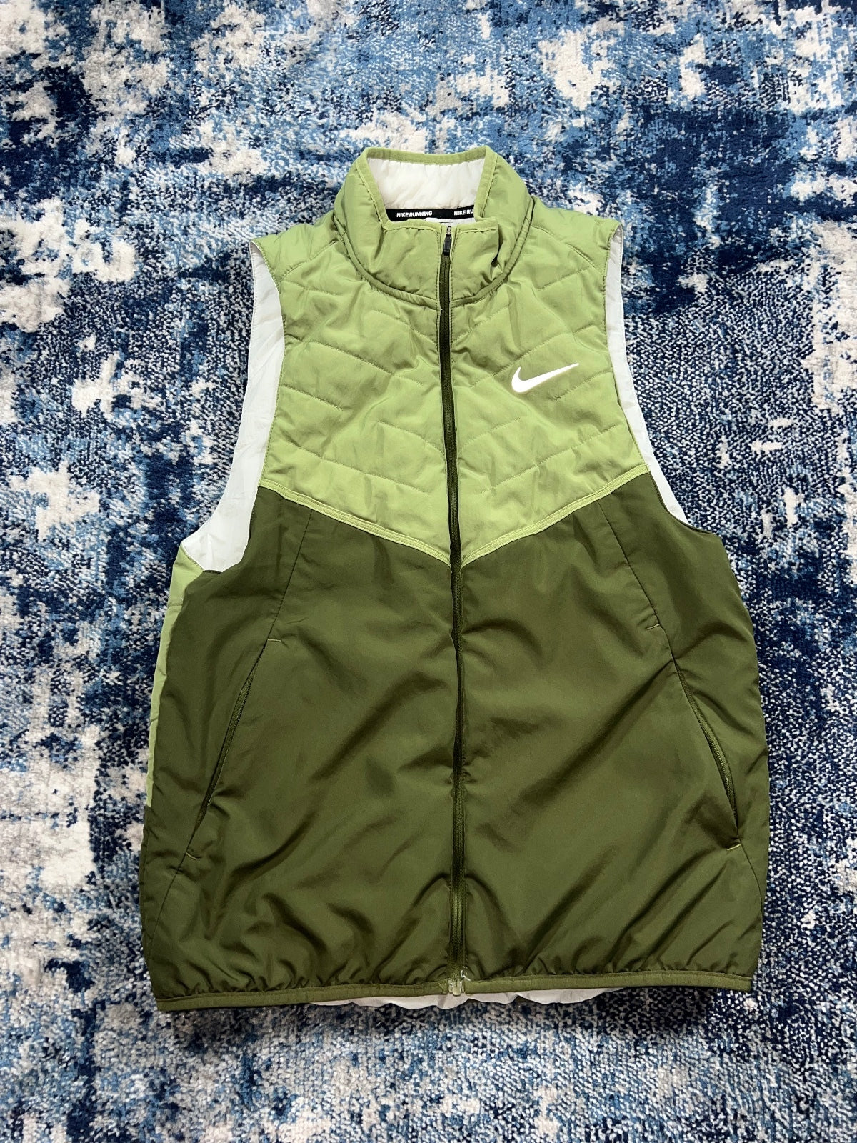 Nike Therma-FIT Gilet / Tech Knit ADV / Form Bottoms Tracksuit 3 Piece Set - product image