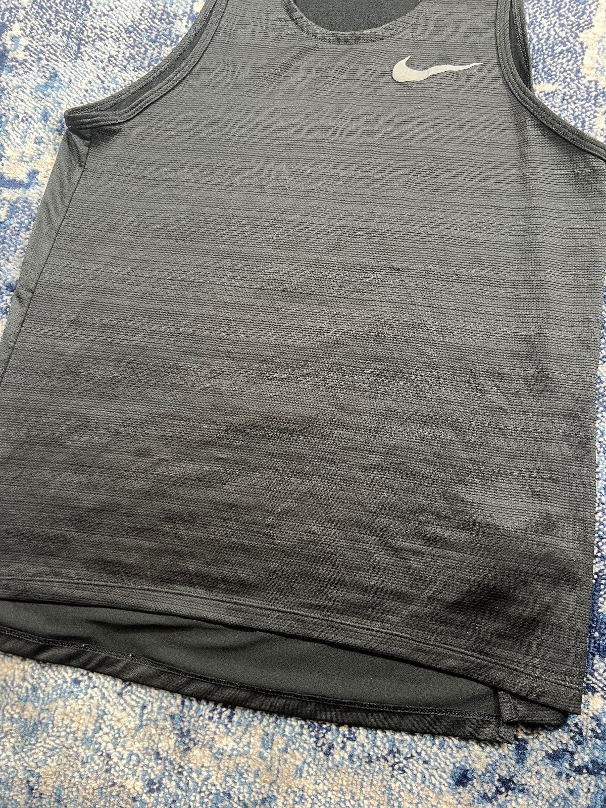 Nike Miler Running Vest – Black, Men's Medium in Black, men's Medium – detail view