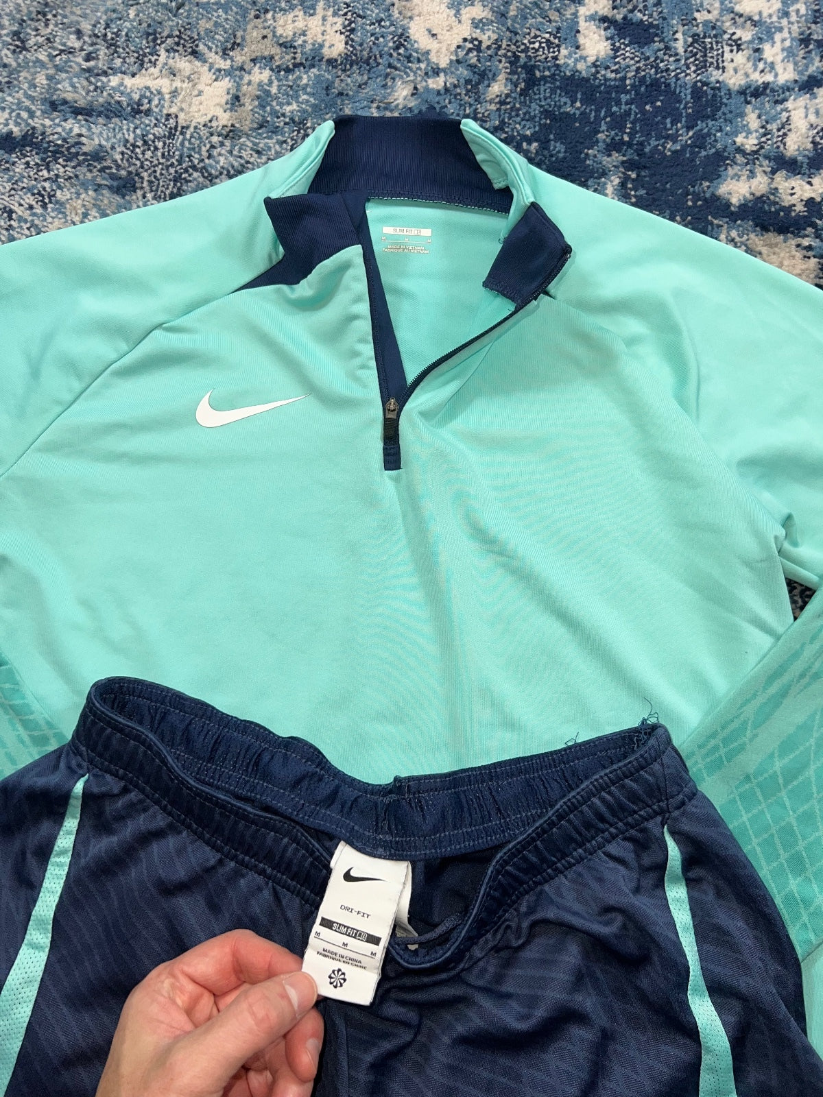 Nike Strike Academy 1/4 Zip / Shorts Tracksuit Set – Mint, Men's Medium in Mint, men's Medium – detail view