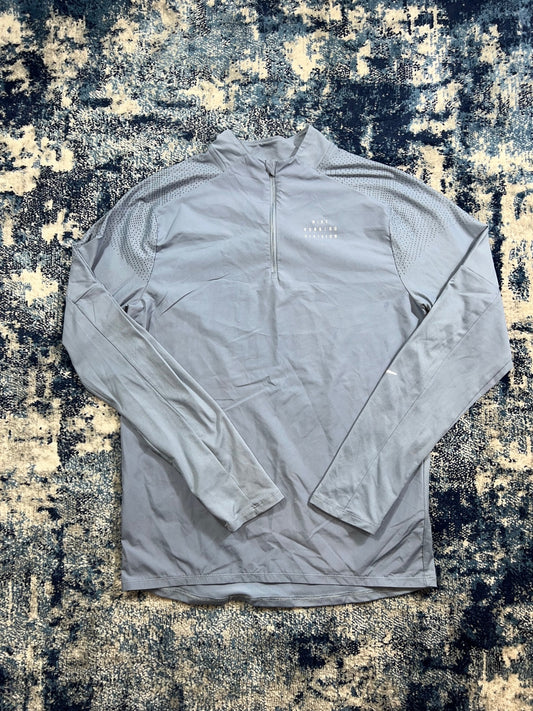 Nike Running Division Element 1/4 Zip – LightBlue, Men's Small in LightBlue, men's Small – front view