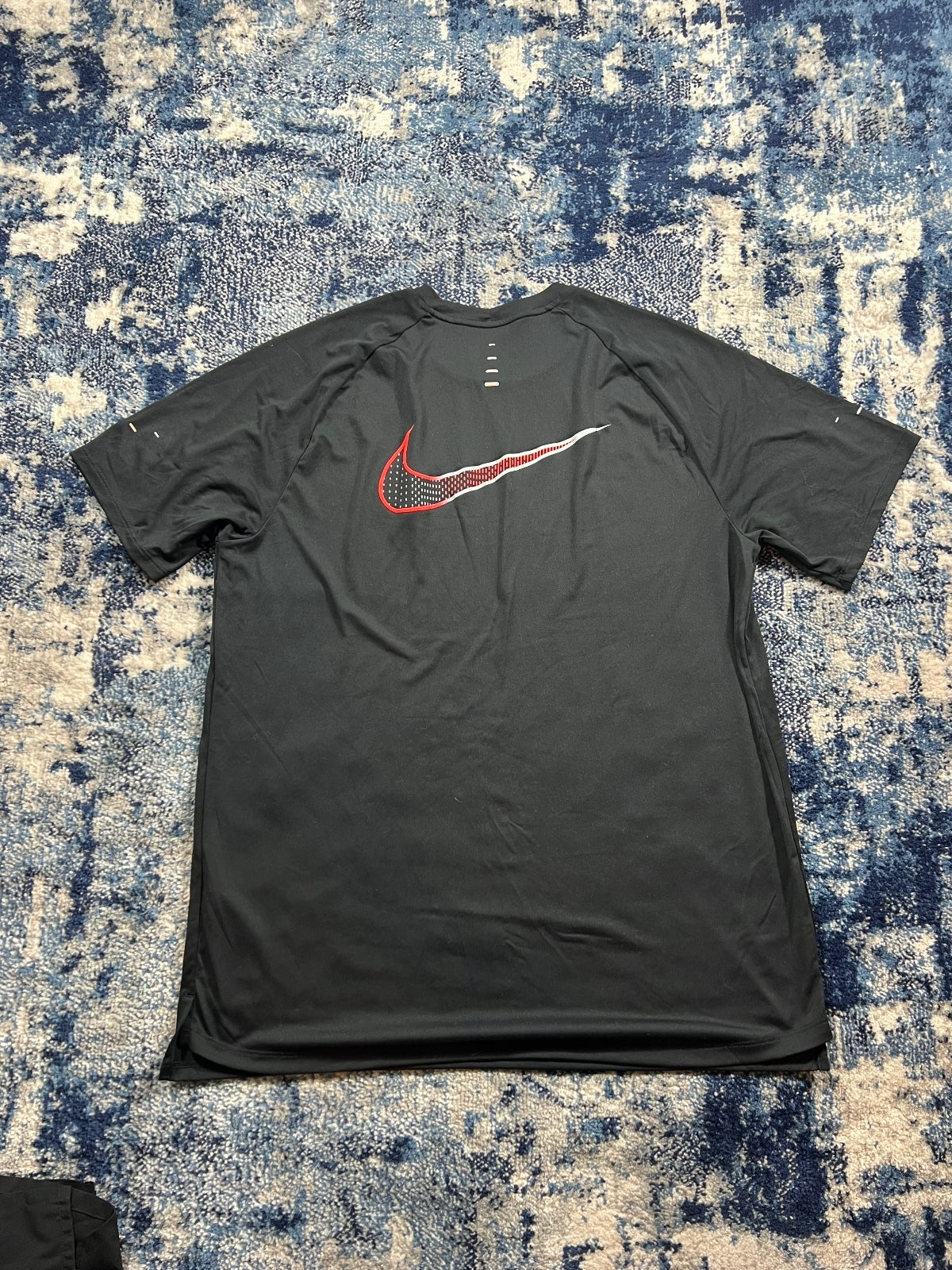 Nike Stride ADV T Shirt / Flex Stride Shorts Running Gym Set – Black, Men's Medium in Black, men's Medium – detail view