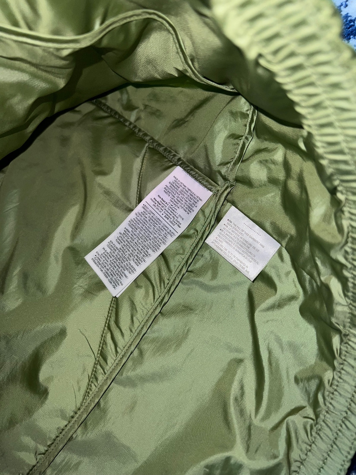 Nike Rare Aeroloft Running Dri Fit ADV Gilet Bodywarmer – Green, Men's Large in Green, men's Large – detail view