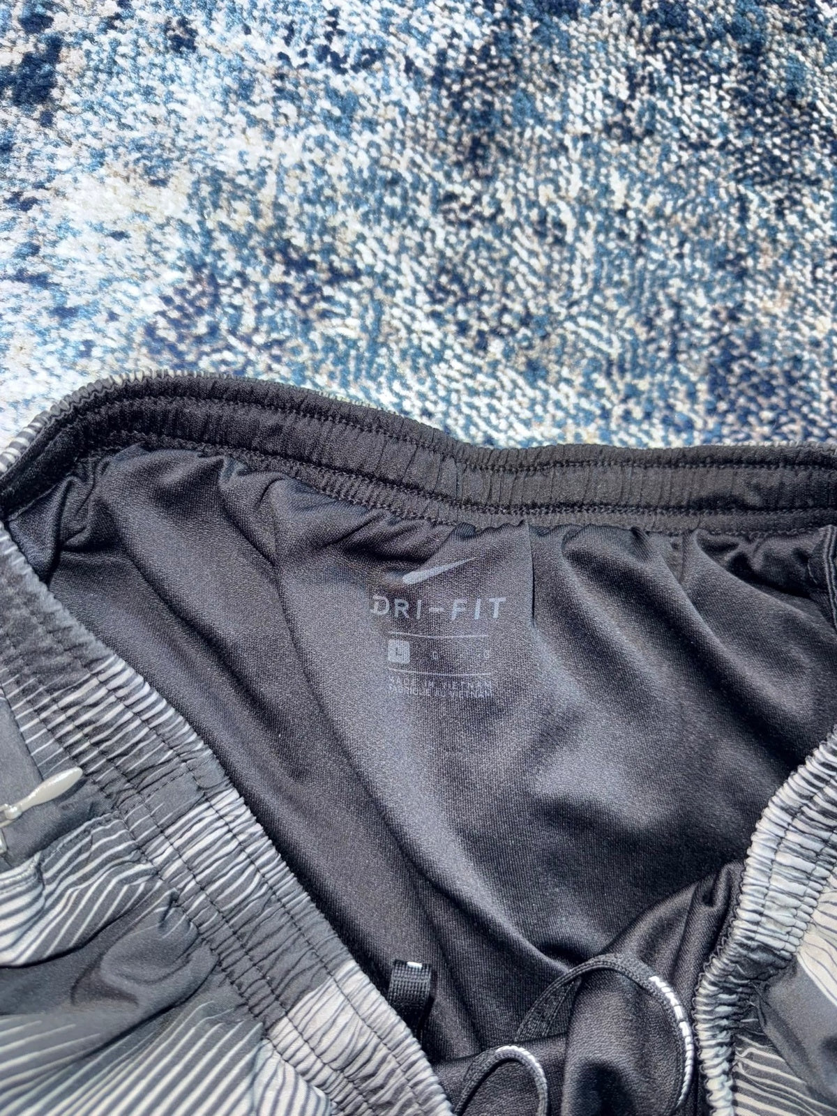 Nike Rare Dri Fit Challenger Shorts – Black, Men's Large in Black, men's Large – detail view