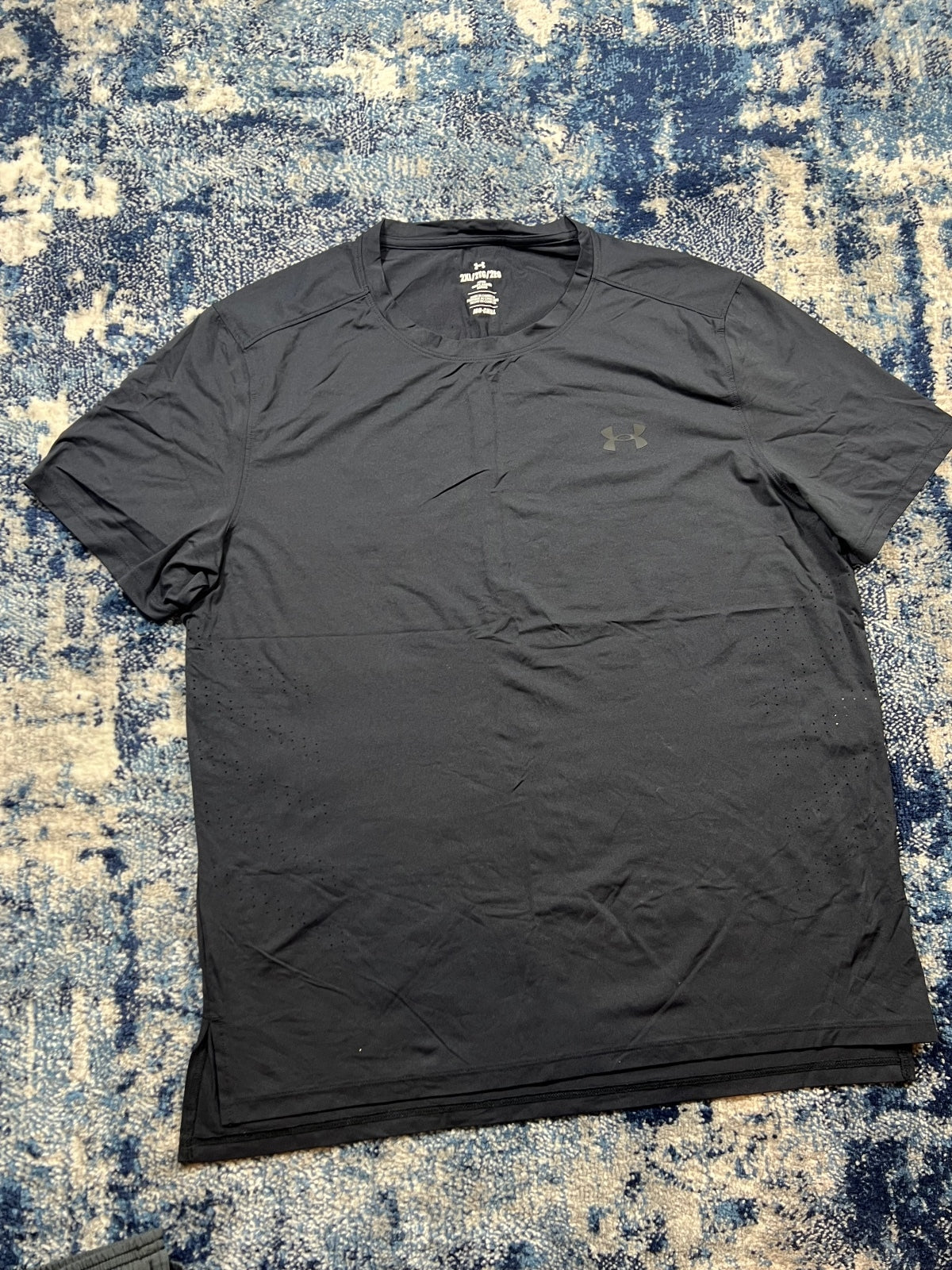 Under Armour T Shirt and Shorts Set – Black, Men's XL in Black, men's XL – detail view