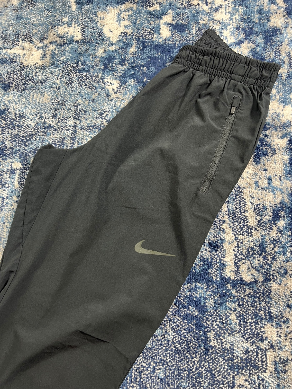 Nike Dri Fit Tracksuit Bottoms – Black, Men's Medium in Black, men's Medium – detail view