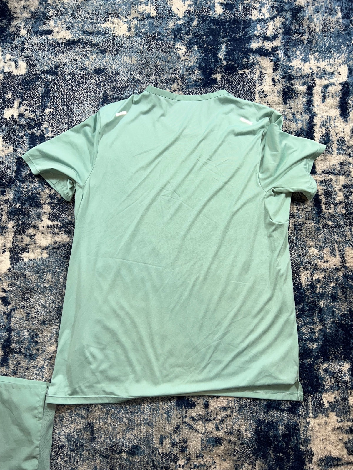 Nike Rise 365 Miler T-Shirt / Challenger Shorts Running Gym Set - product image