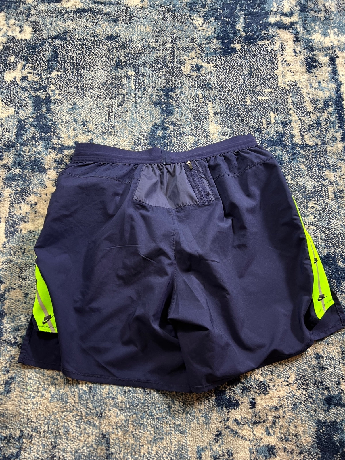 Nike Wildrun Meekz Flex Stride Shorts – Navy, Men's Large in Navy, men's Large – detail view