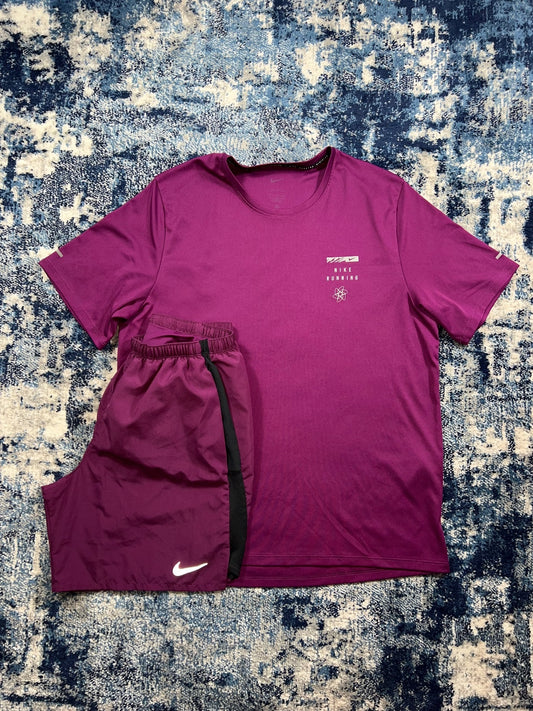 Nike Running Division Miler T-Shirt / Challenger Shorts Set – Purple, Men's Medium in Purple, men's Medium – front view