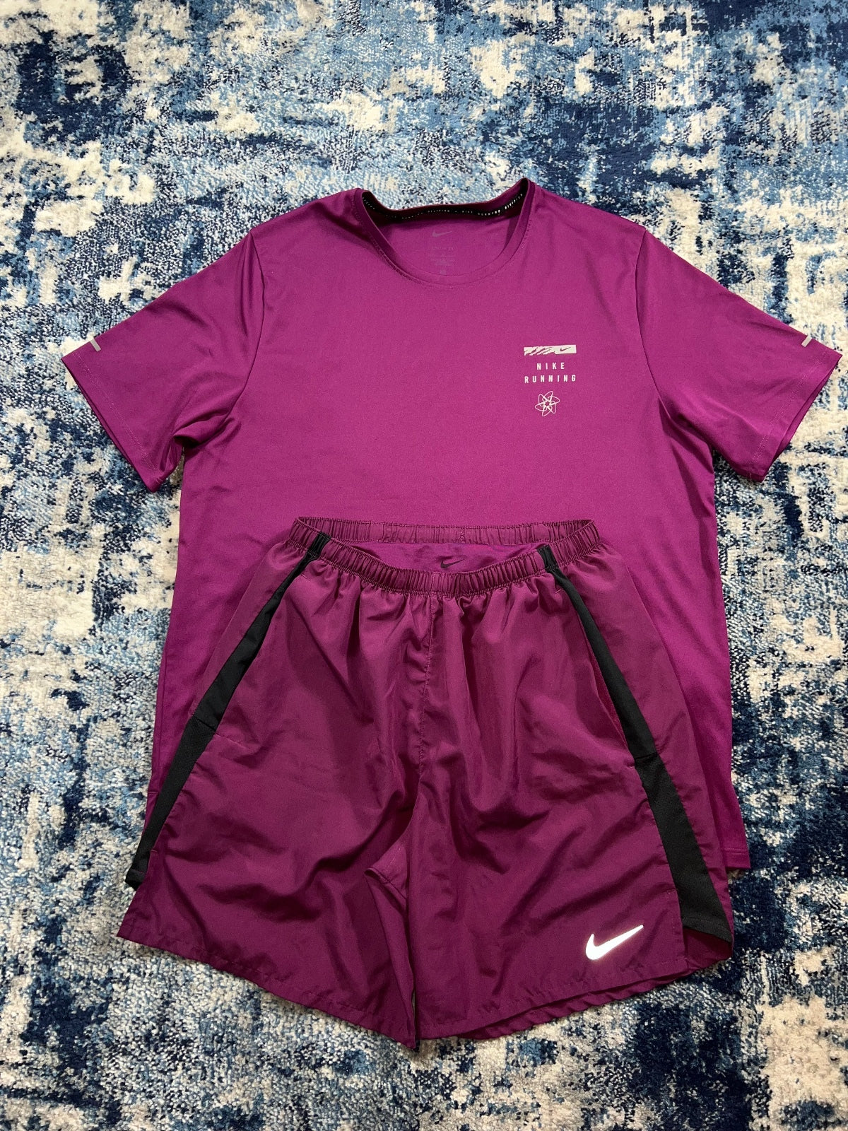 Nike Running Division Miler T-Shirt / Challenger Shorts Set – Purple, Men's Medium in Purple, men's Medium – alternate view