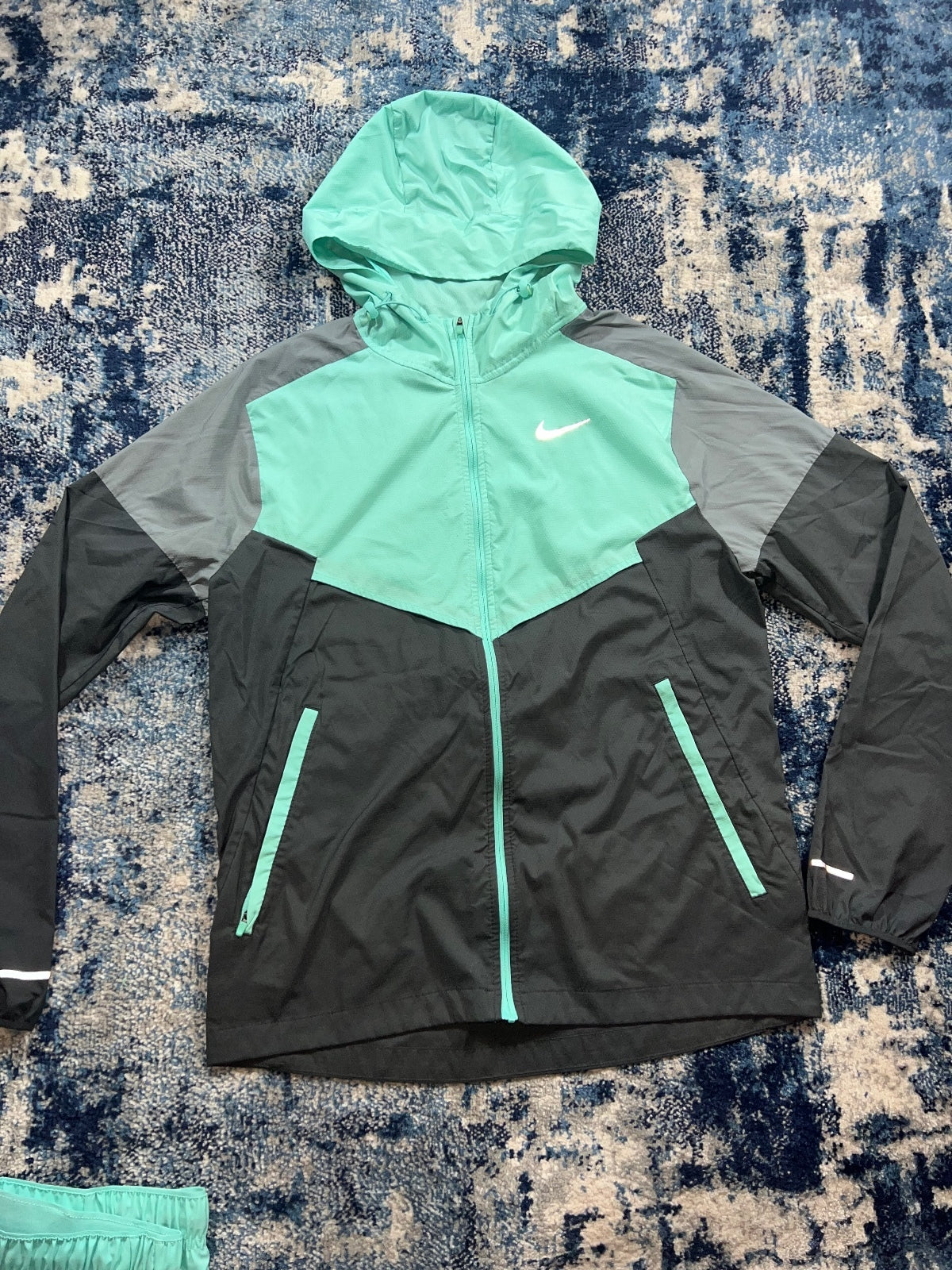 Nike Repel Miler Packable Windrunner 3 Piece Tracksuit Set - product image