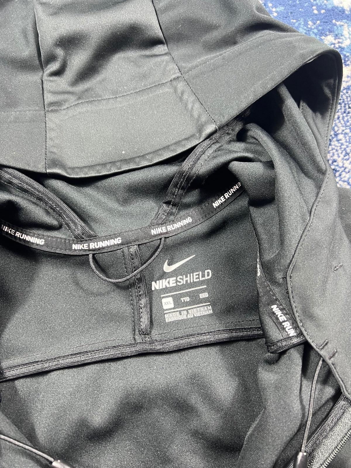 Nike Shield Dri Fit Running Jacket – Black, Men's XL in Black, men's XL – alternate view