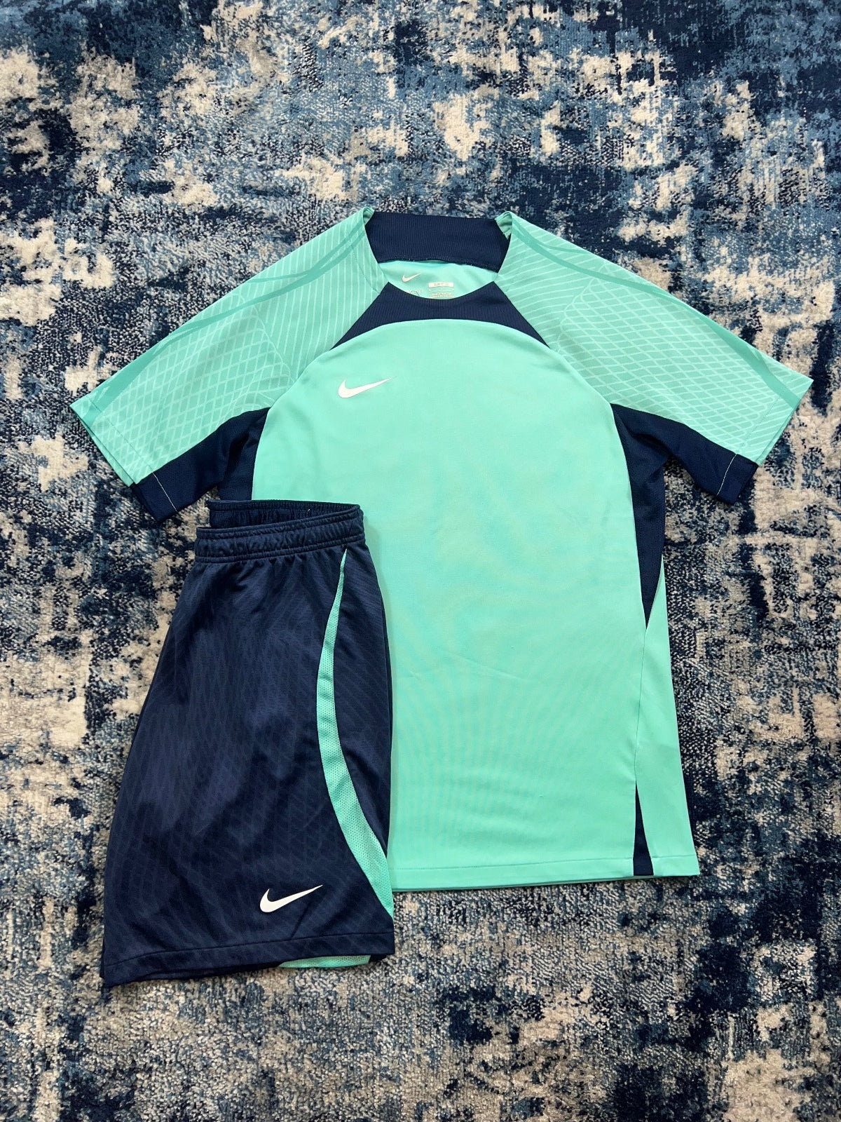 Nike Strike Academy T Shirt and Shorts Set – Mint, Men's Medium in Mint, men's Medium – front view