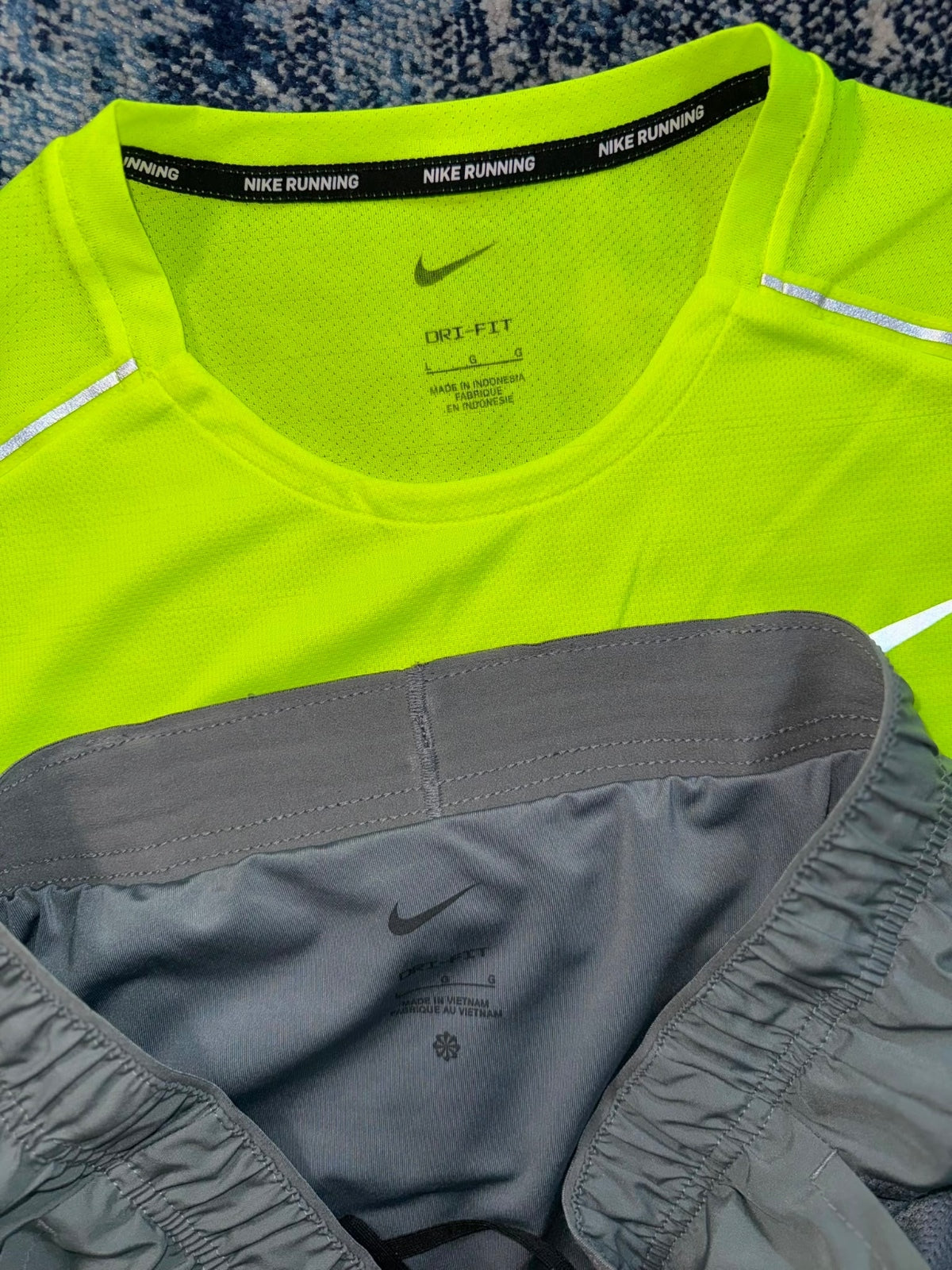 Nike Miler T Shirt / Challenger Shorts Running Gym Set – Yellow, Men's Large in Yellow, men's Large – detail view