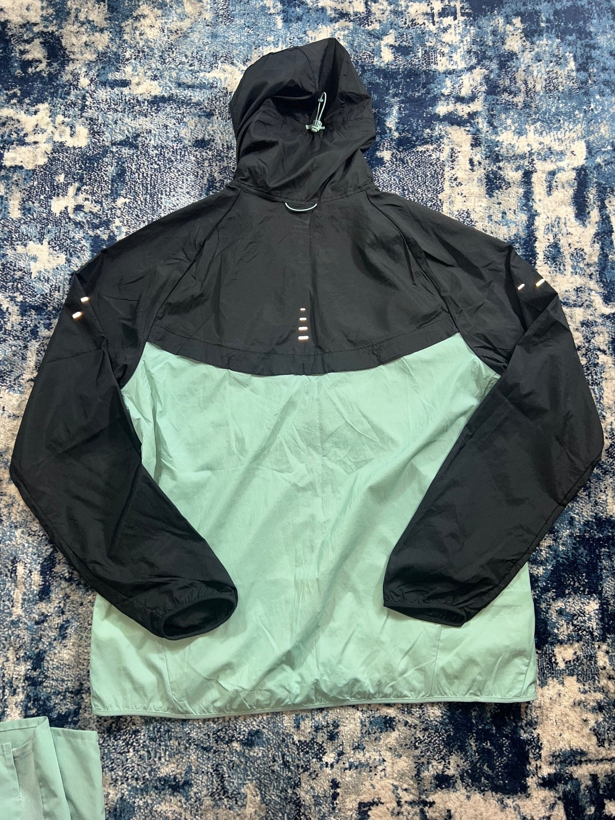 Nike Stride Dri-FIT Windrunner / Challenger Shorts Tracksuit Set - product image