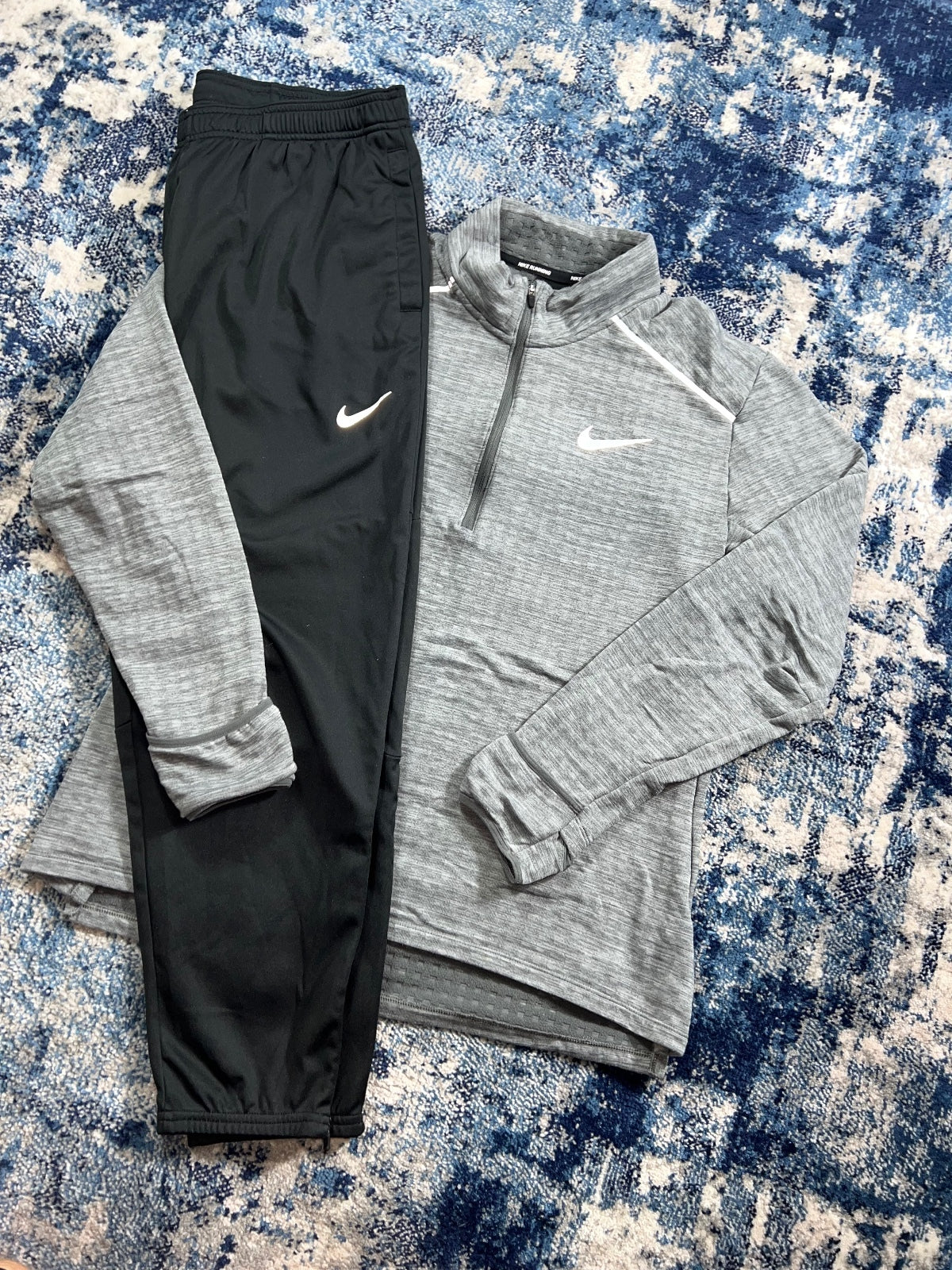 Nike Therma-FIT Element grey and black running tracksuit with reflective details – view 4