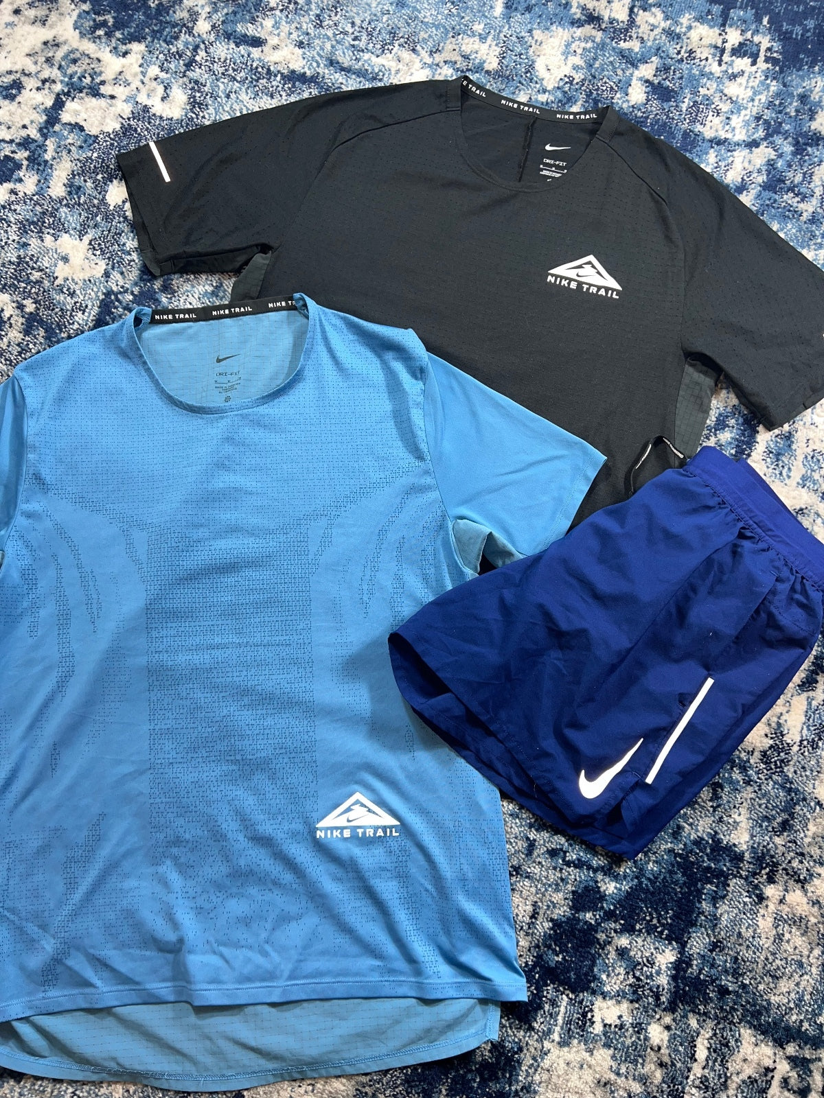 Nike Trail T Shirt / Flex Stride Shorts Bundle – Blue, Men's Medium in Blue, men's Medium – detail view
