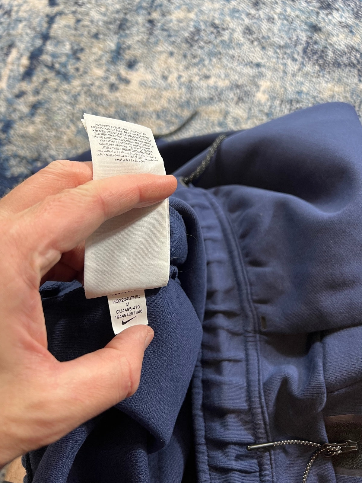 Nike Tech Fleece Tracksuit Bottoms – Navy, Men's Medium in Navy, men's Medium – detail view