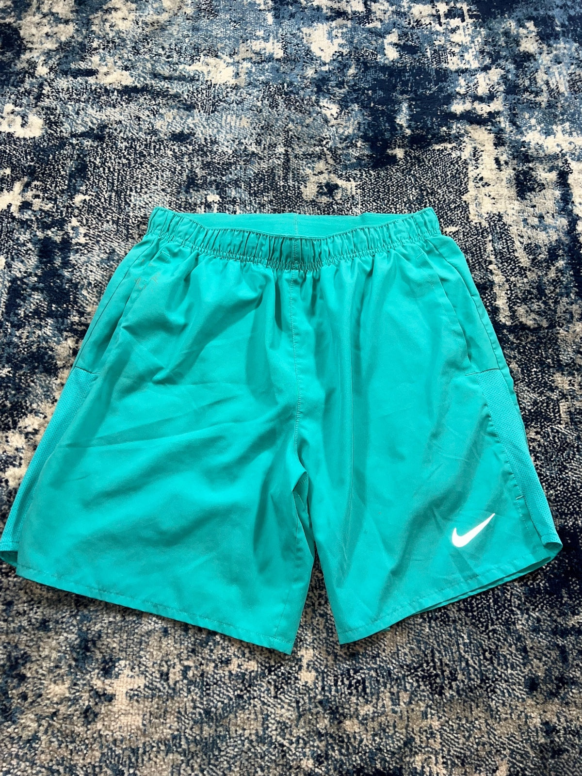 Nike Running Challenger 2 in 1 Shorts – Turquoise, Men's Medium in Turquoise, men's Medium – detail view