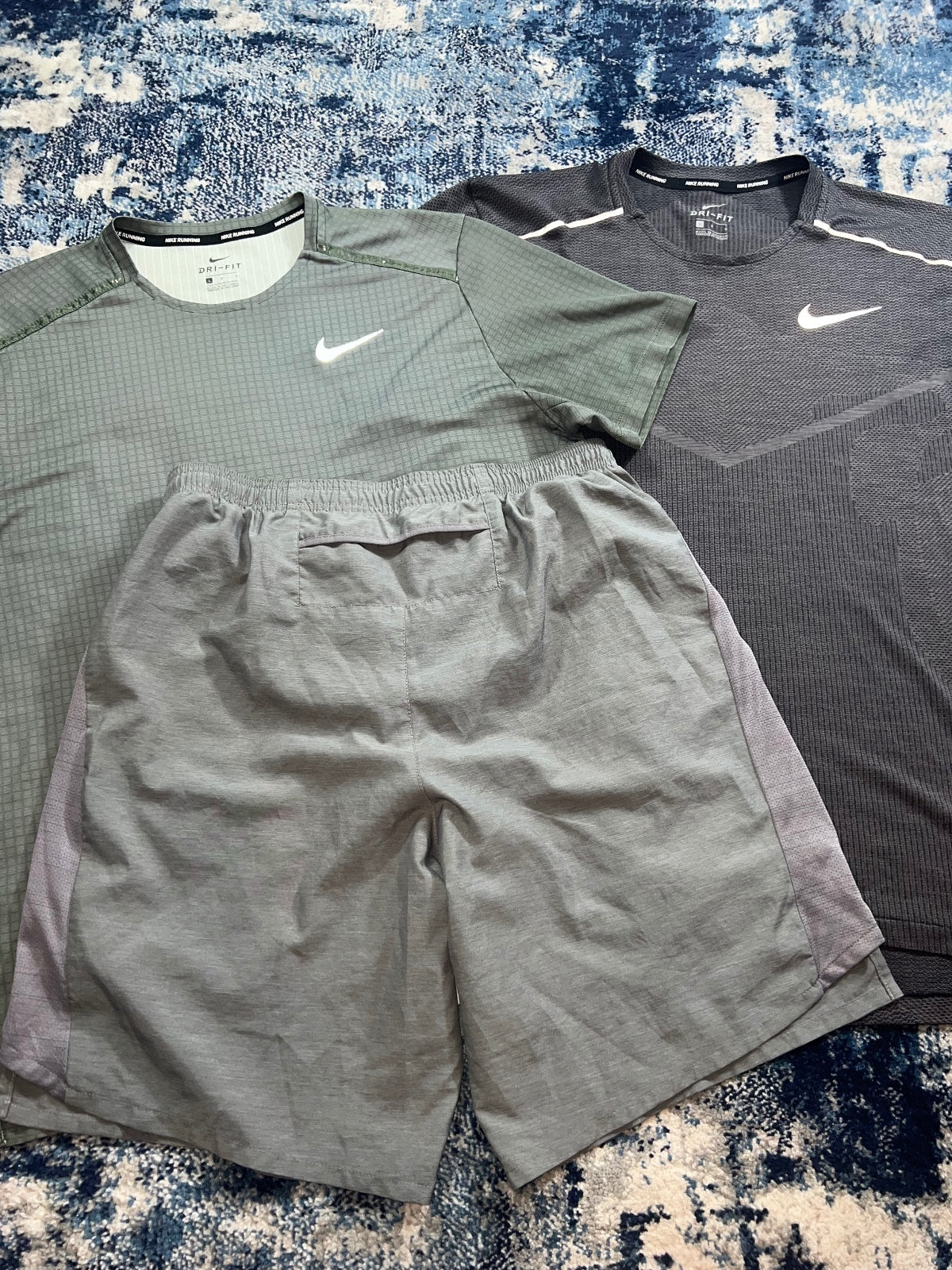 Nike Miler / Tech Knit T-Shirt + Challenger Shorts Bundle Set - product image