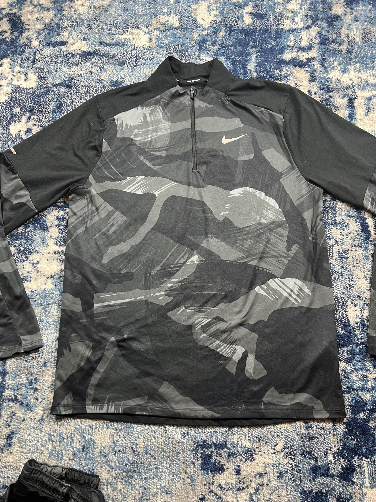 Nike Camo Element 1/4 Zip / Challenger Shorts Running Gym Tracksuit Set – Gray, Men's Medium in Gray, men's Medium – detail…