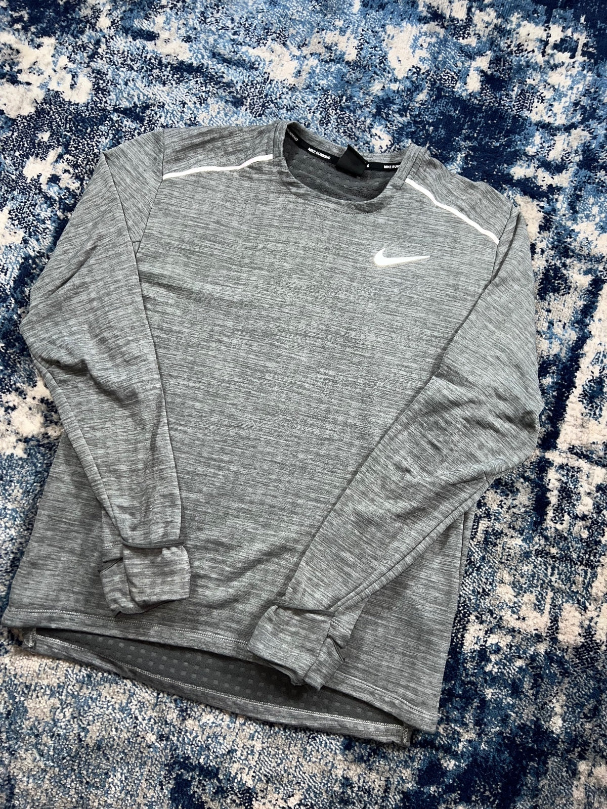 Nike Therma Fit Sphere Long Sleeved Running Jumper - product image