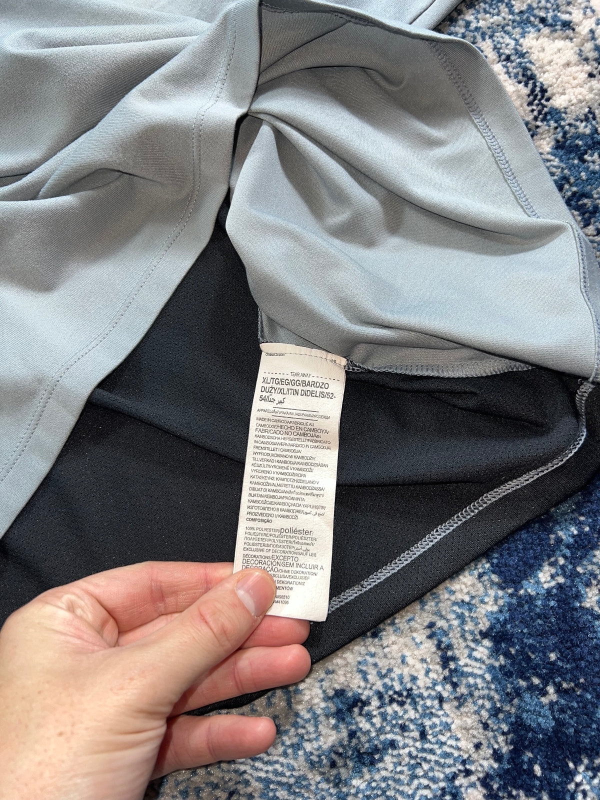 Under Armour 1/4 Zip / Cargo Bottoms Tracksuit Set – Gray, Men's Large in Gray, men's Large – detail view