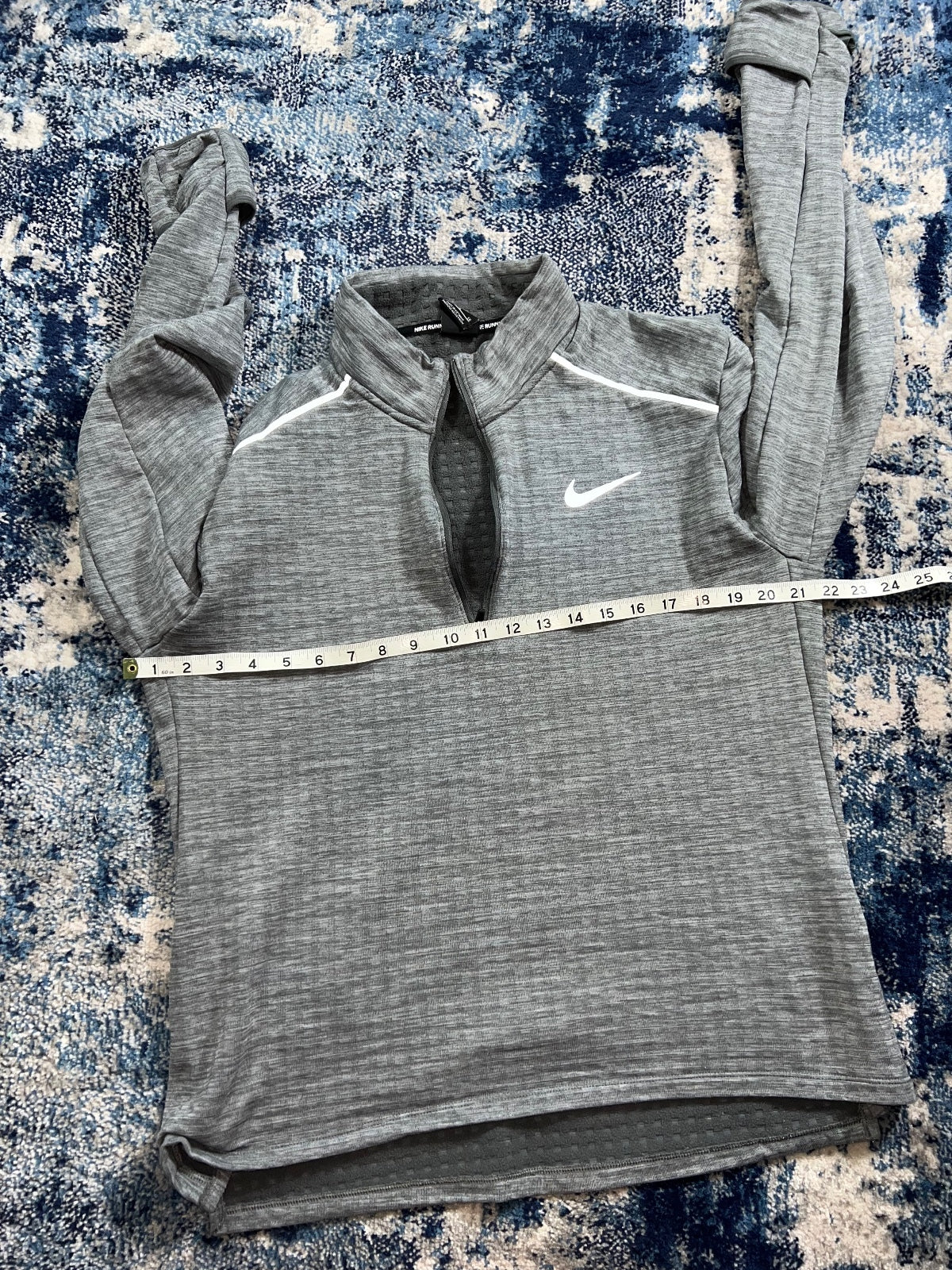 Nike Therma-FIT Element grey and black running tracksuit with reflective details – view 9
