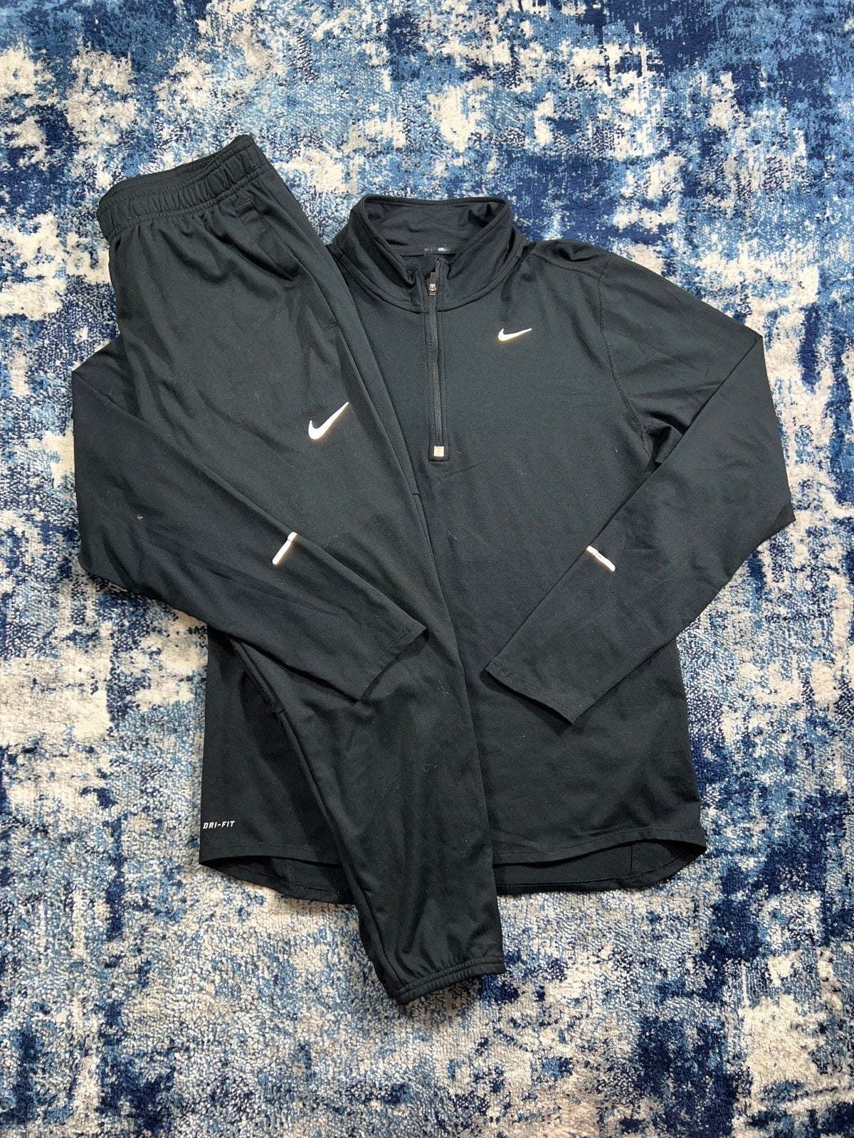 Nike Element 1/4-zip and Dri-FIT bottoms men's black running set, size Medium – view 1