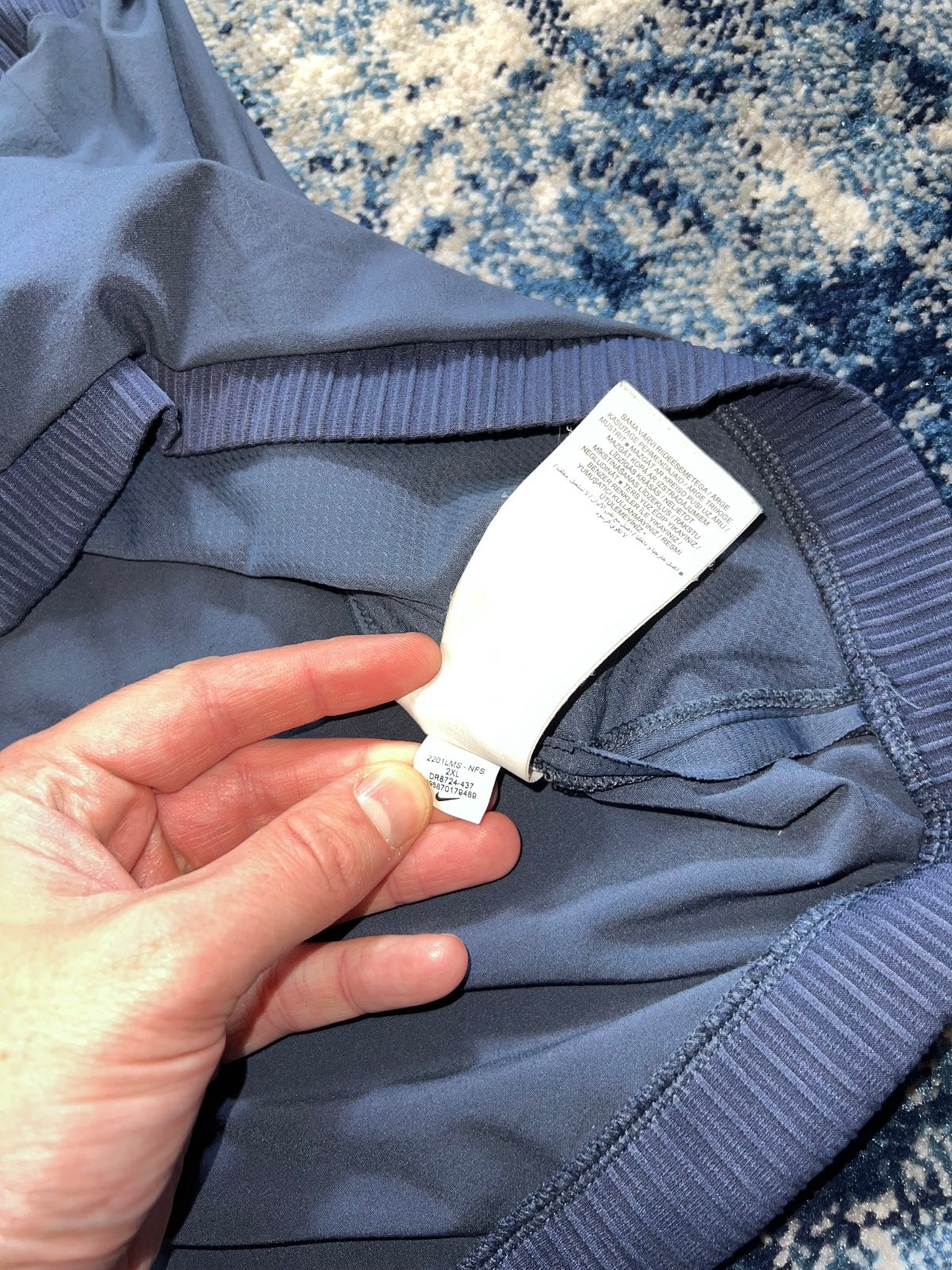 Nike Running Division Element Long Sleeved Running Jacket – Blue, Men's 2XL in Blue, men's 2XL – detail view