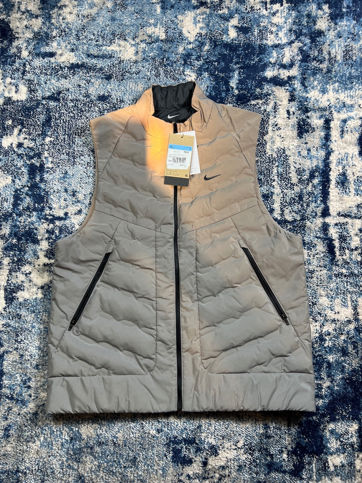 Nike Therma Fit ADV Reflective Gilet – Gray, Men's Medium in Gray, men's Medium – front view