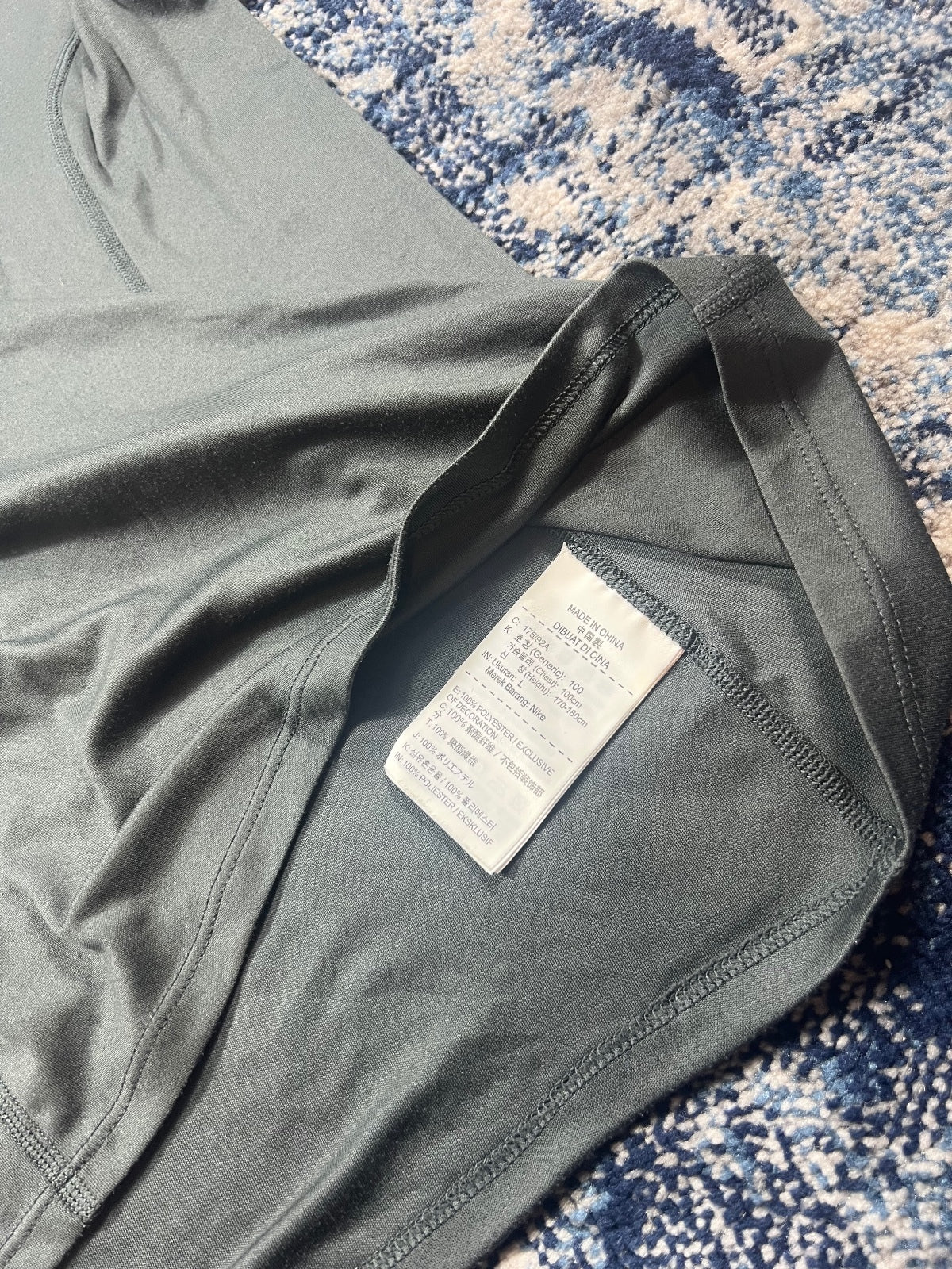 Nike Tech Knit Miler T Shirt / Challenger Dri Fit Shorts Set – Gray, Men's Medium in Gray, men's Medium – detail view