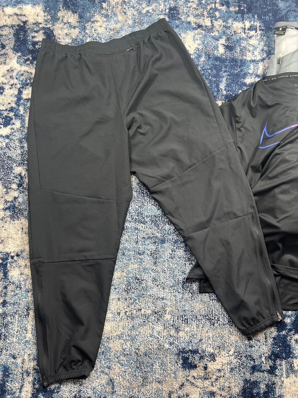 Nike Running Division Miler / Aerolayer Gilet Challenger 3 Piece Tracksuit Set - product image