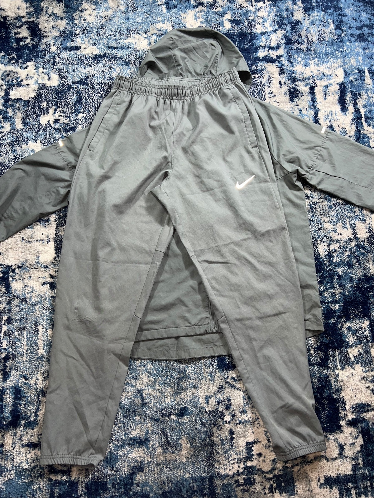 Nike Repel Miler Windrunner men's smoke grey running set, size Small – view 5