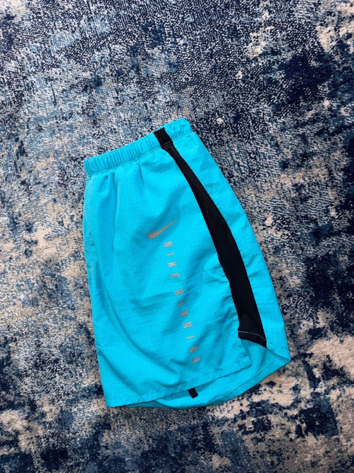 Nike Dri Fit Challenger Shorts – LightBlue, Men's Small in LightBlue, men's Small – alternate view