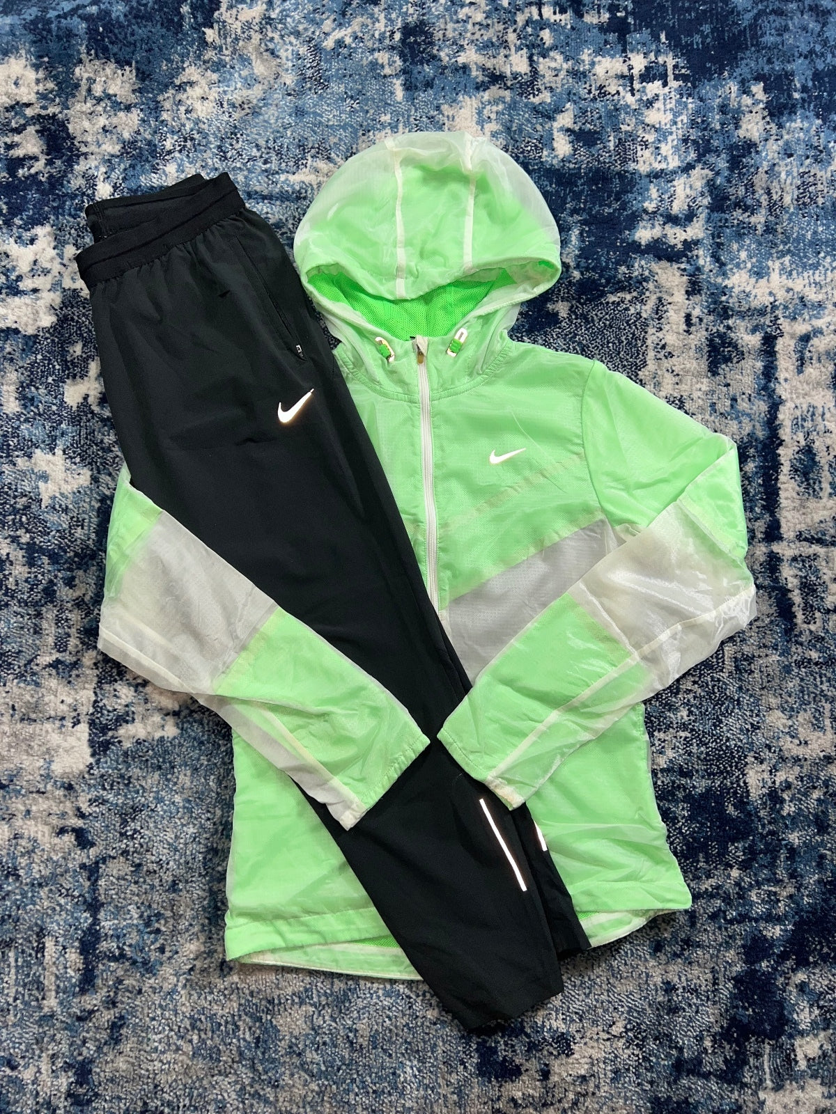 Nike Women's Cyclone Dri-FIT Tracksuit